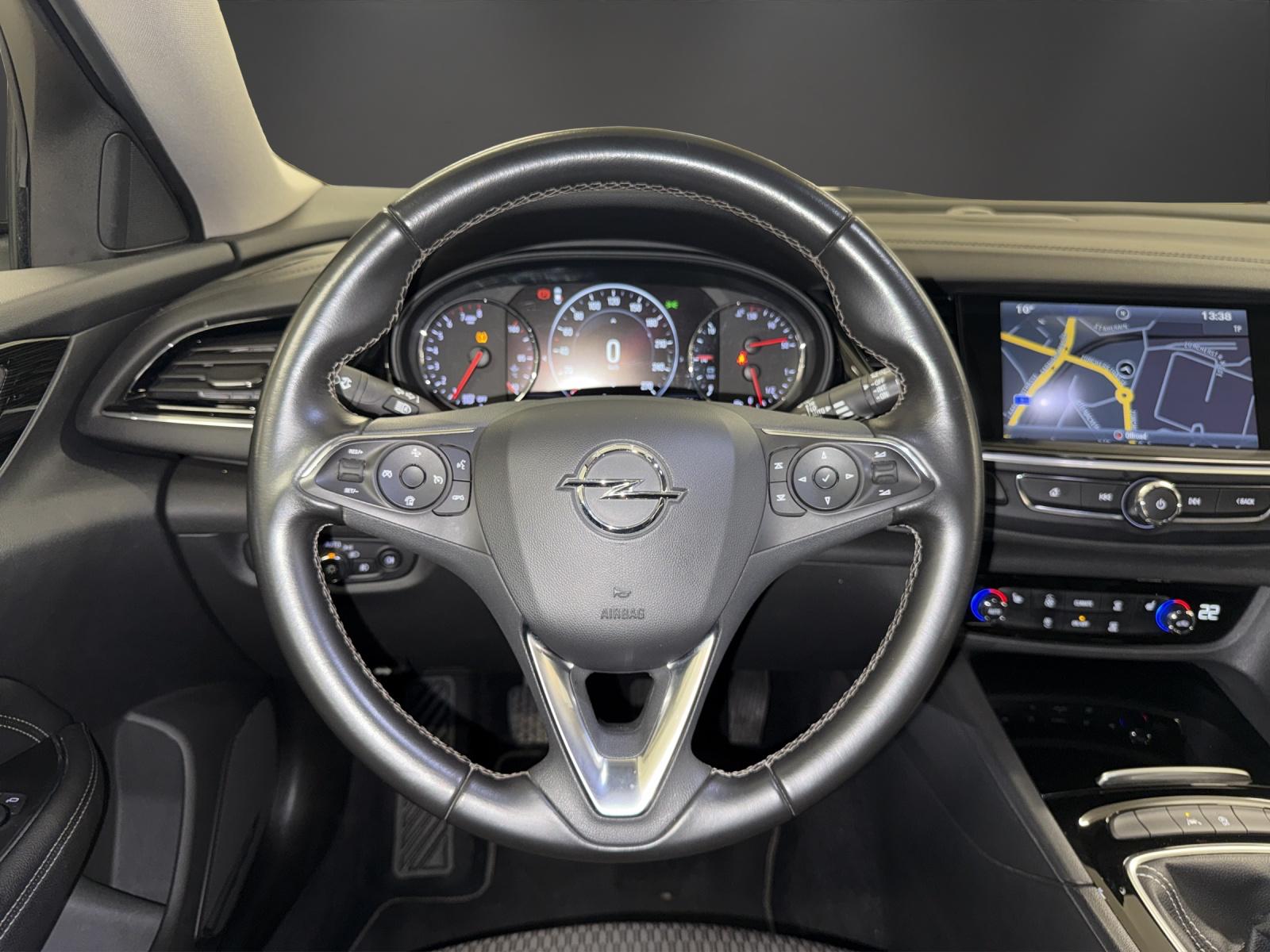 OPEL Insignia 1.5 T Sports Tourer Excellence-image-12