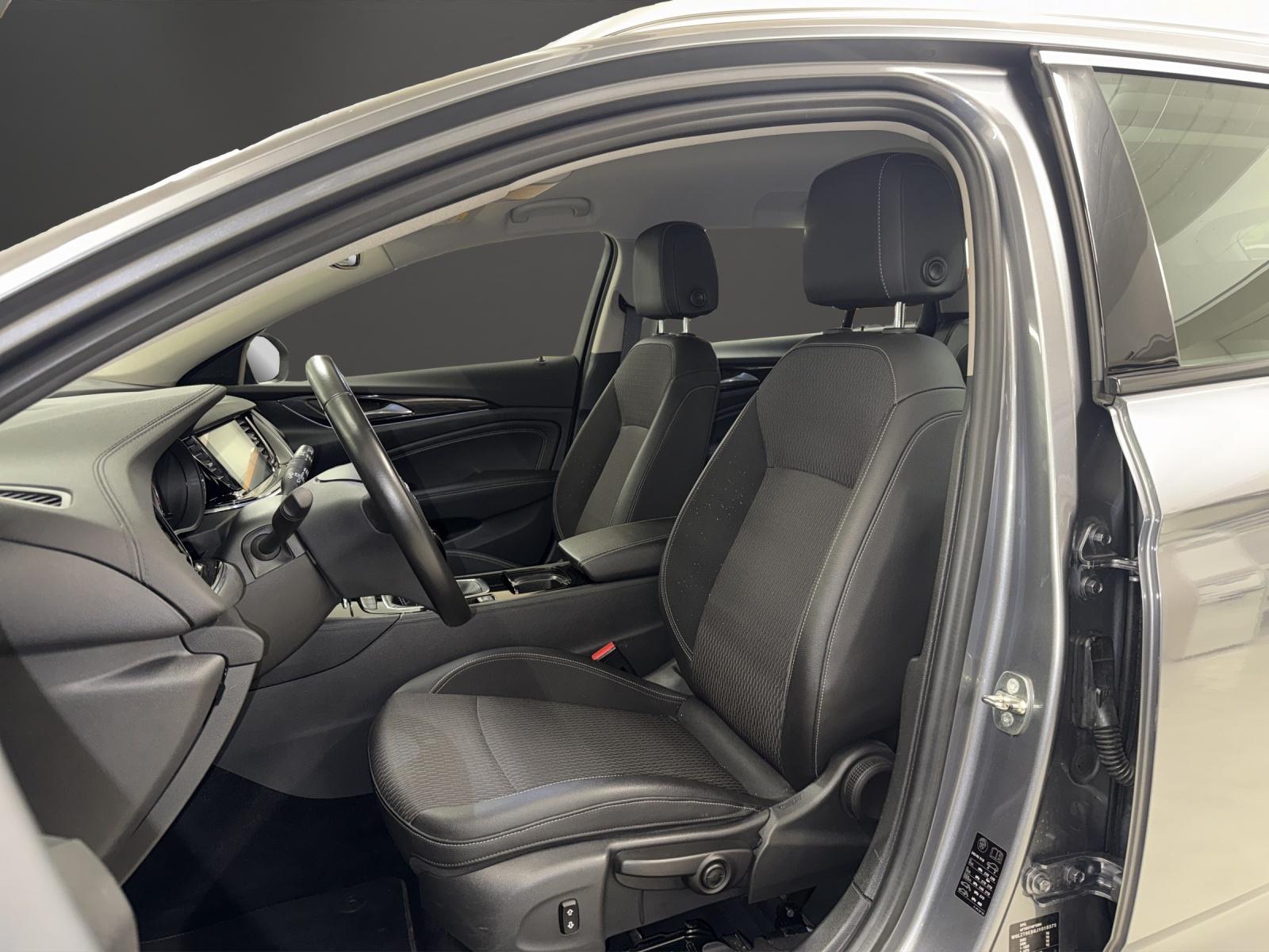 OPEL Insignia 1.5 T Sports Tourer Excellence-image-6