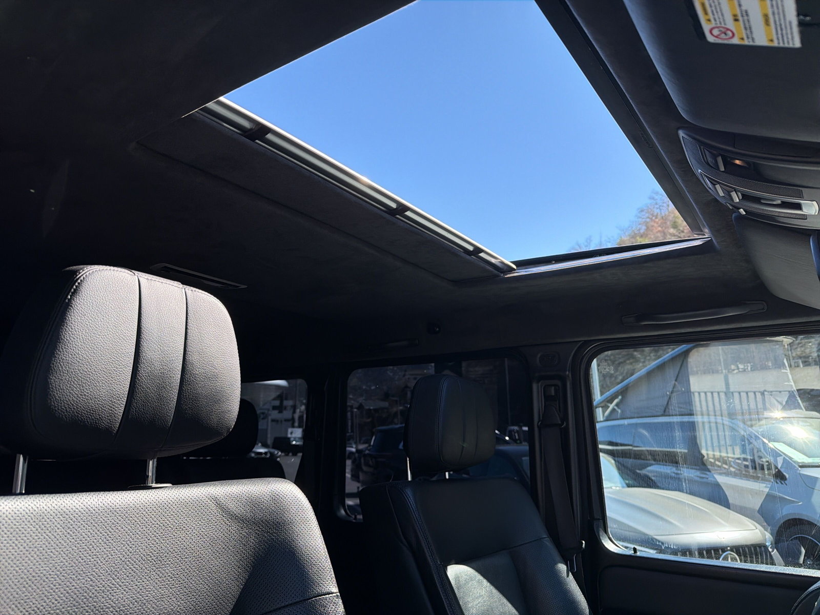 MERCEDES-BENZ G 350 BlueTEC-image-22