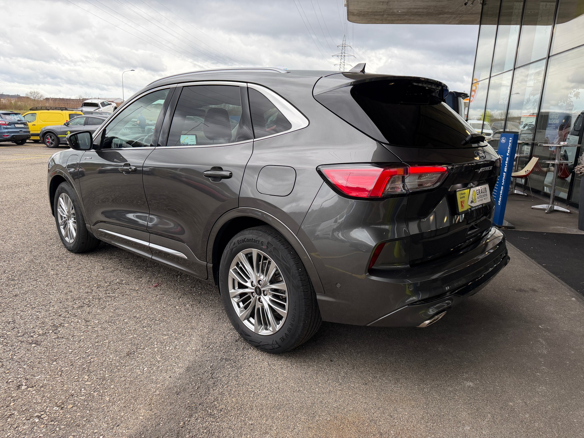 FORD Kuga 2.5 PHEV Vignale 2WD-image-4