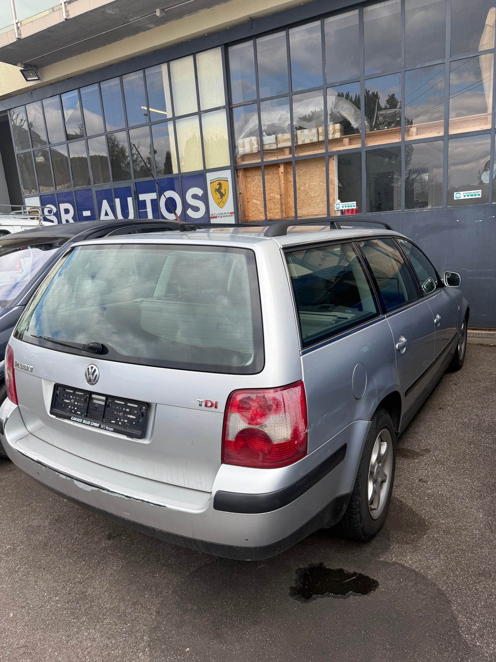 VW Passat Variant 1.9 TDI Comfortline-image-5