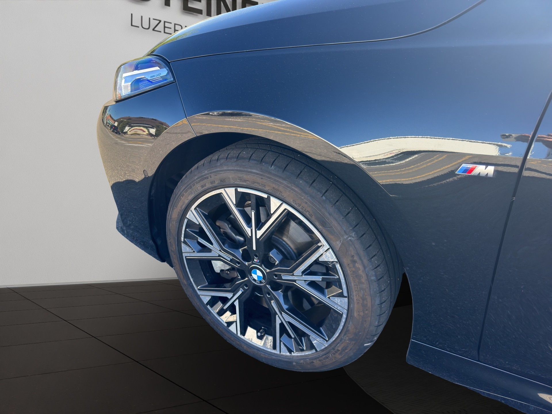 BMW 123 xDrive M Sport Steptronic-image-8