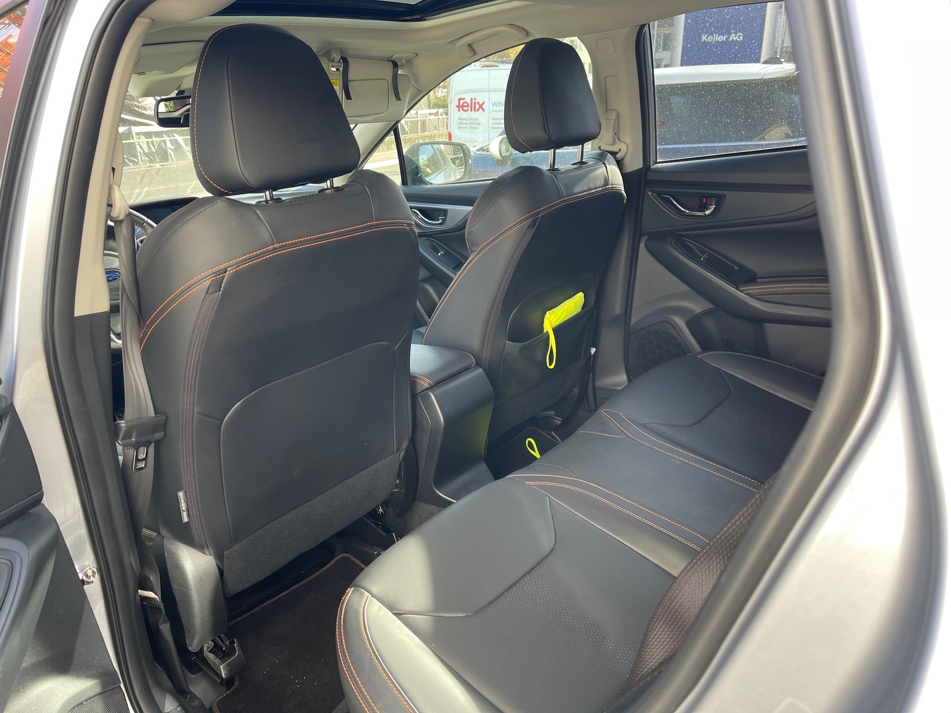 SUBARU XV 2.0 e-Boxer Luxury AWD Lineartronic-image-4