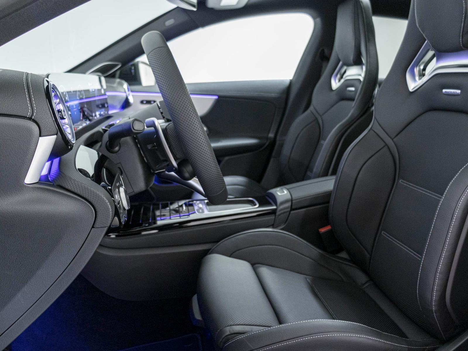 MERCEDES-BENZ CLA 35 AMG 4MATIC Shooting Brake-image-7