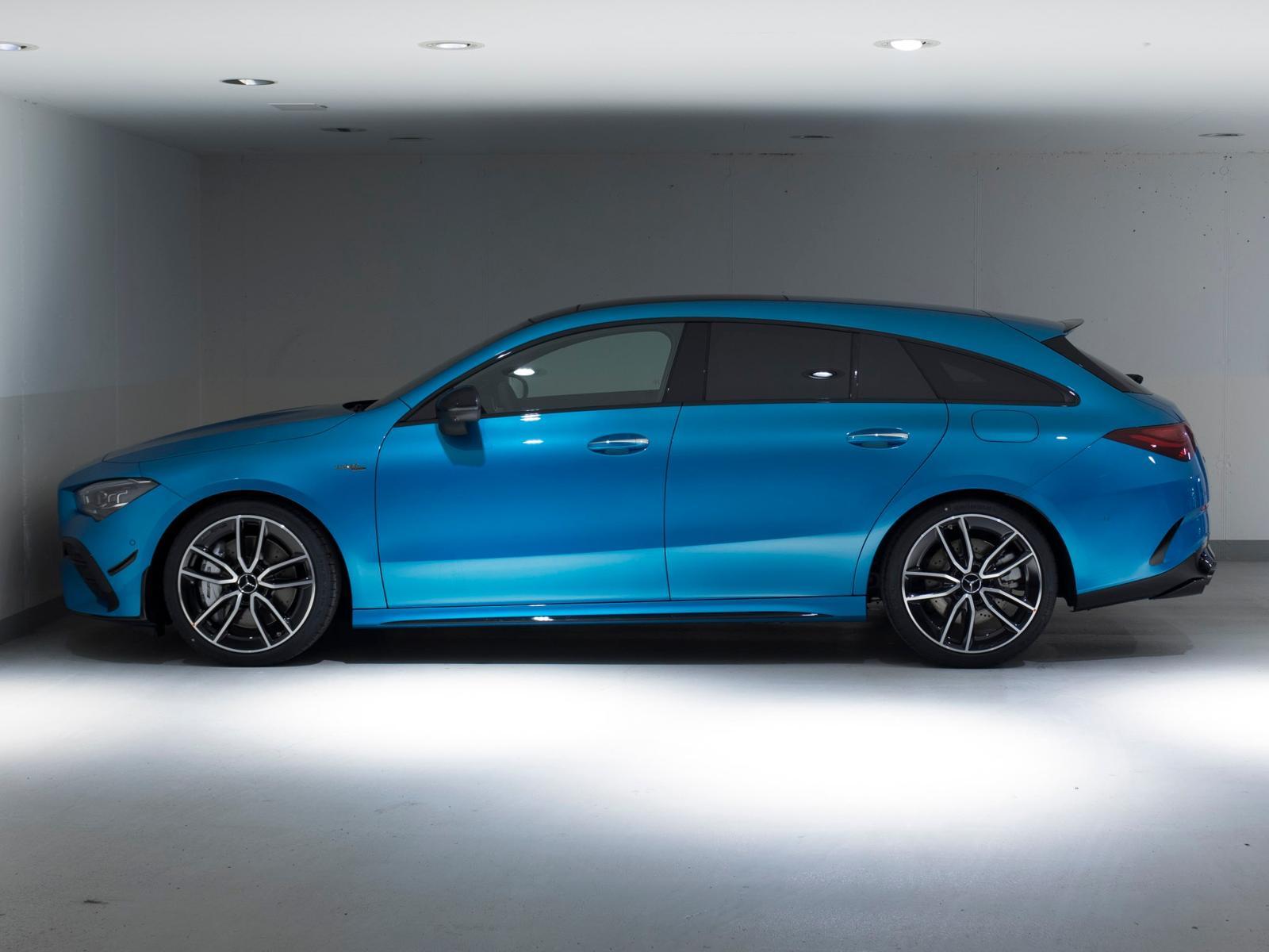 MERCEDES-BENZ CLA 35 AMG 4MATIC Shooting Brake-image-5