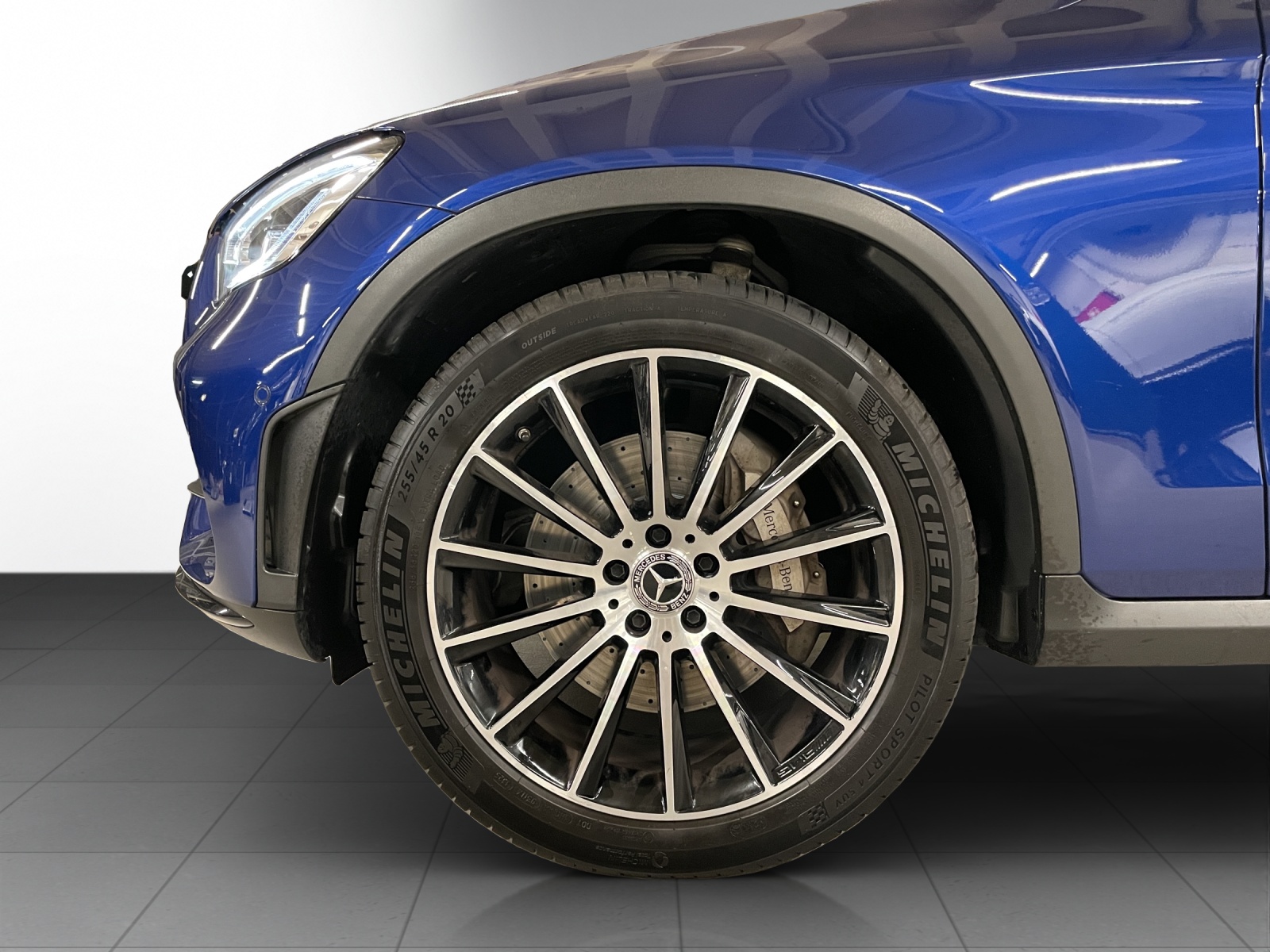 Image MERCEDES-BENZ GLC-220 GLC 220 d AMG Line 4Matic