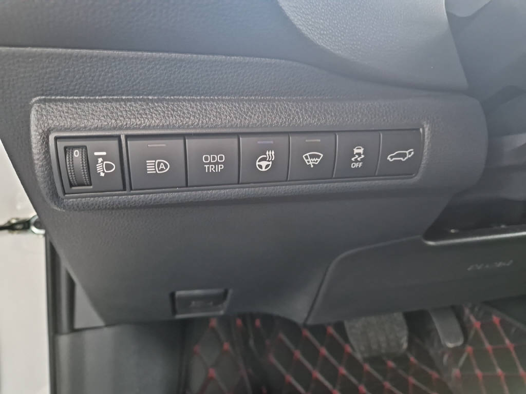 TOYOTA Corolla Touring Sports 2.0 HSD GR Sport-image-15
