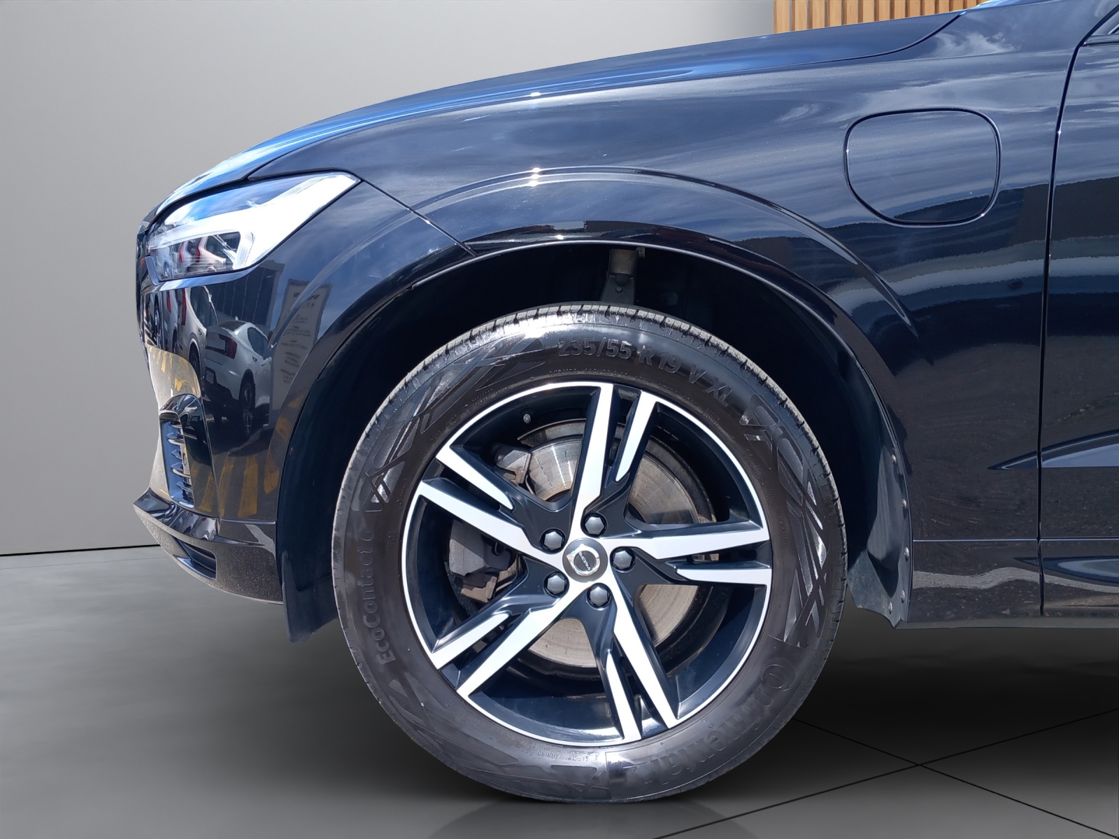 VOLVO XC60 2.0 T6 TE R-Design eAWD-image-10