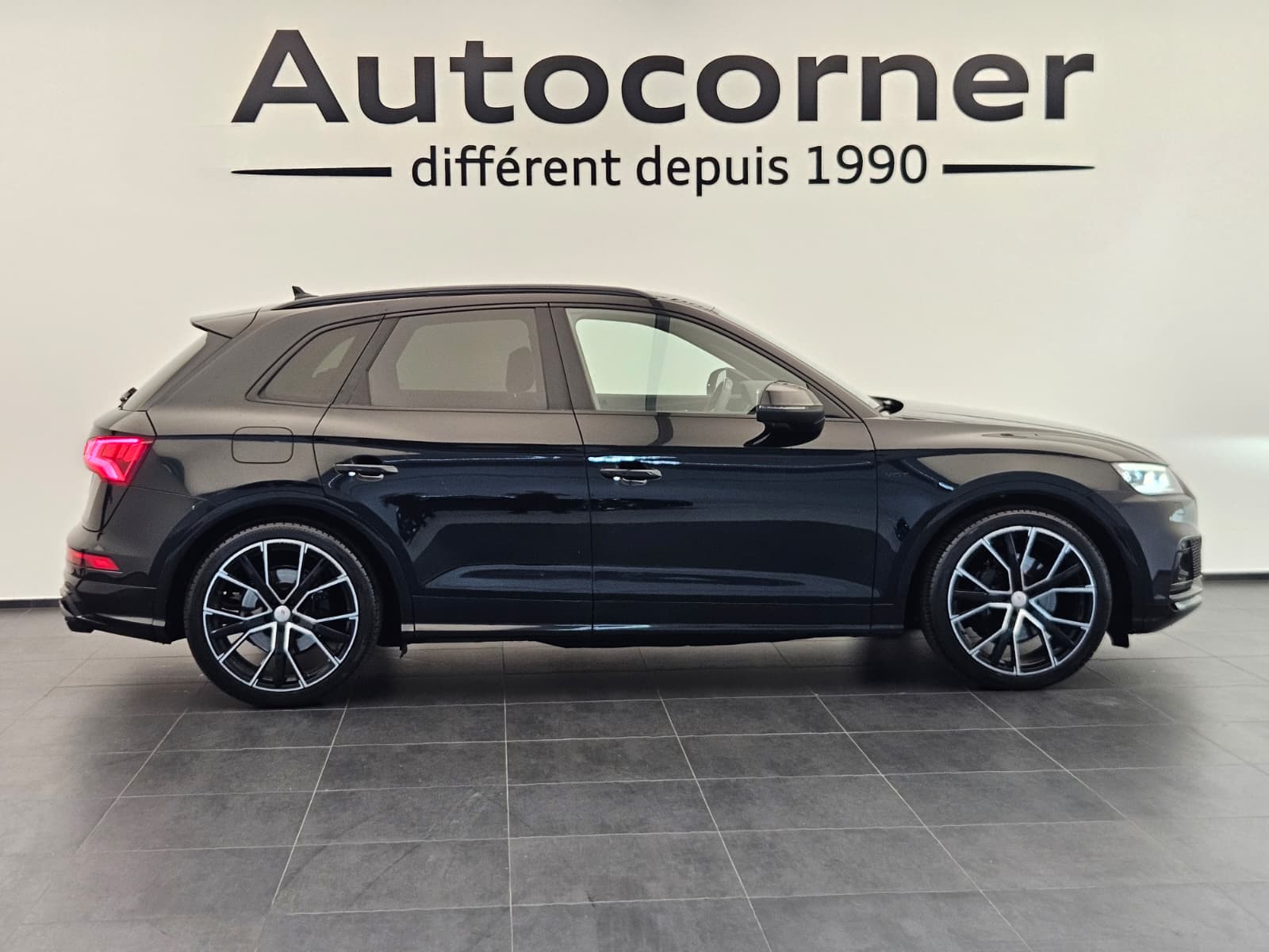 AUDI SQ5 3.0 TFSI quattro S-tronic-image-5