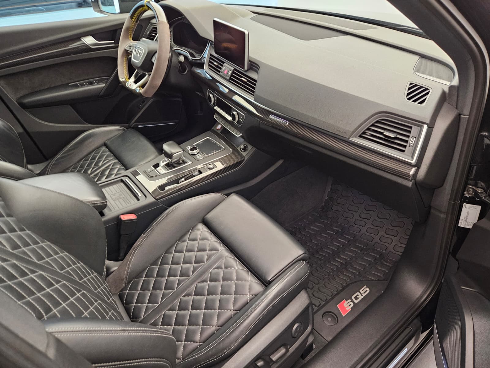 AUDI SQ5 3.0 TFSI quattro S-tronic-image-11