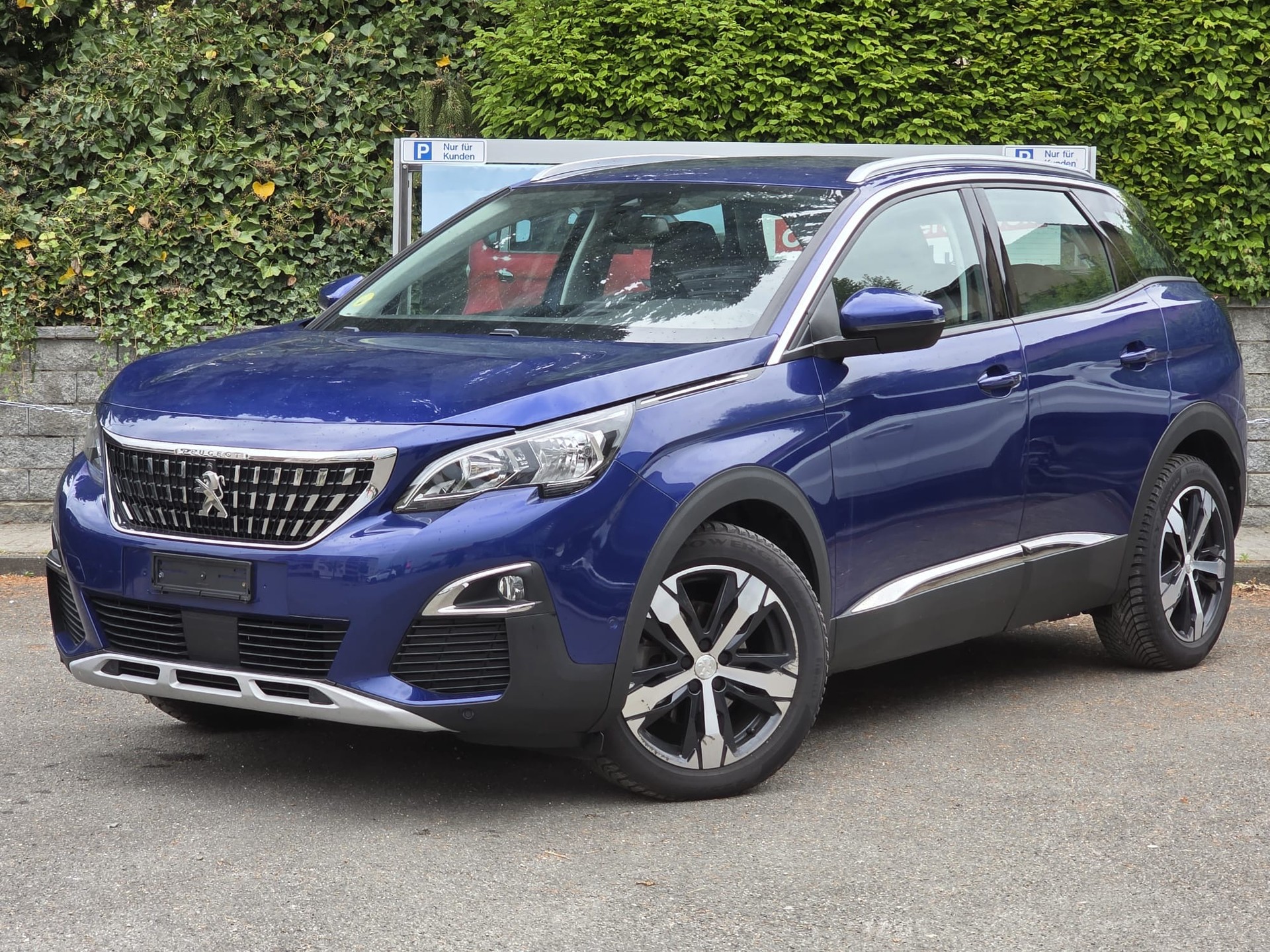 PEUGEOT 3008 1.5 BlueHDi Allure EAT-image-0