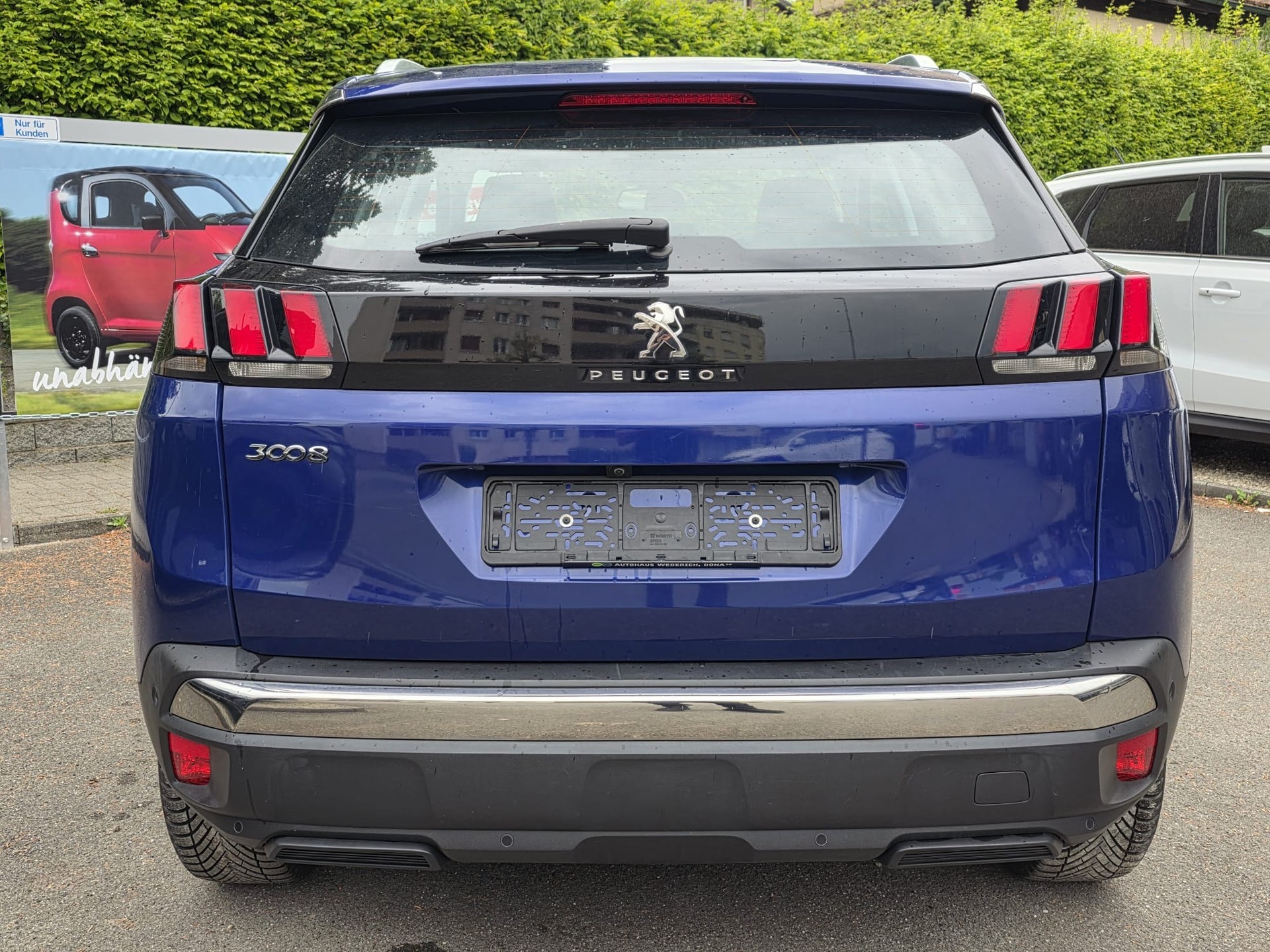 PEUGEOT 3008 1.5 BlueHDi Allure EAT-image-3