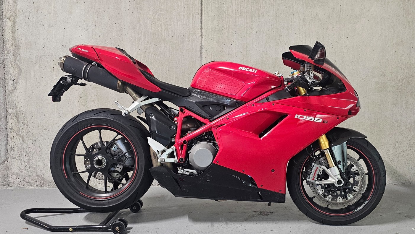 DUCATI 1098 S