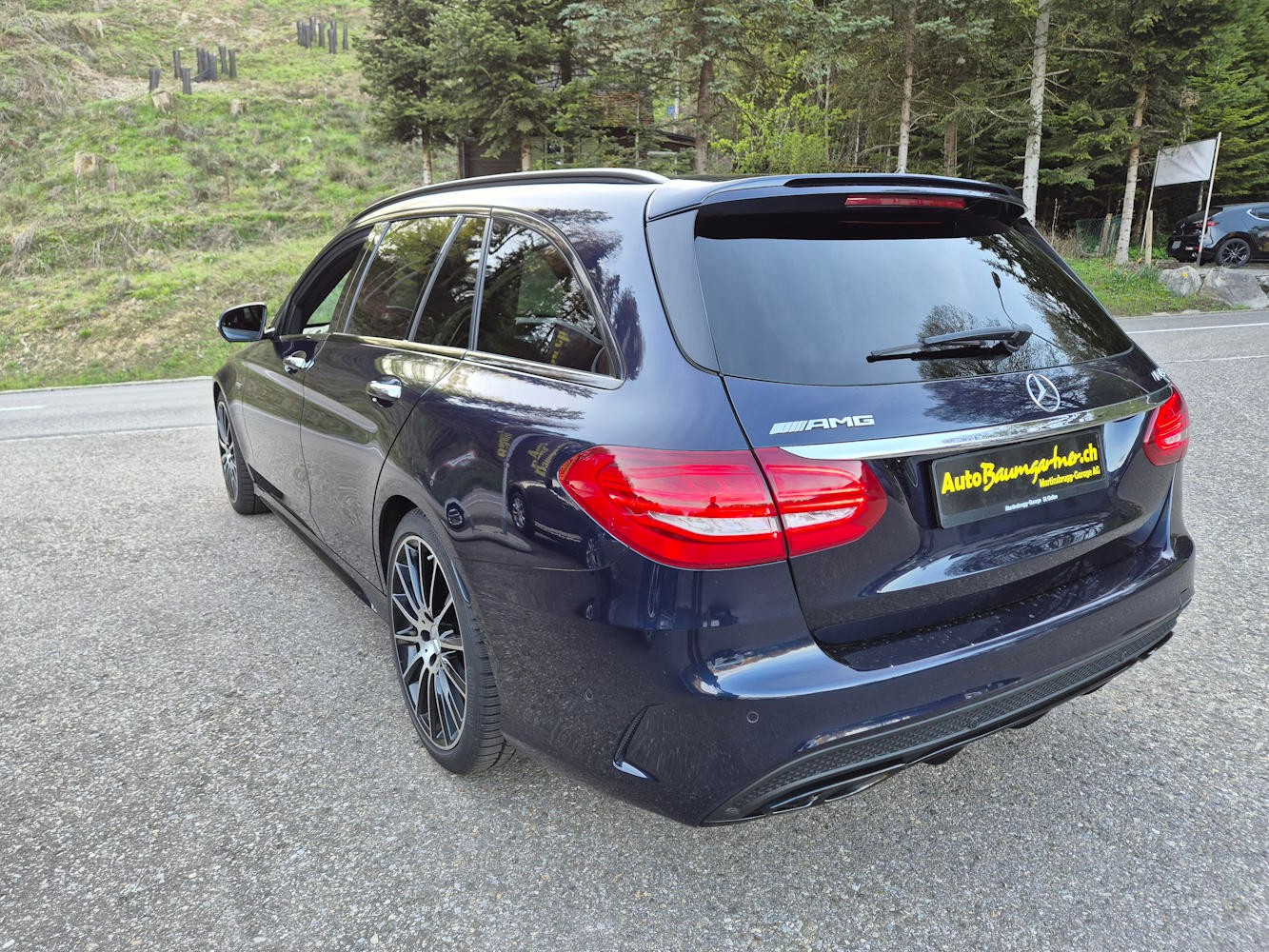 MERCEDES-BENZ C 43 AMG 4Matic 9G-Tronic-image-10