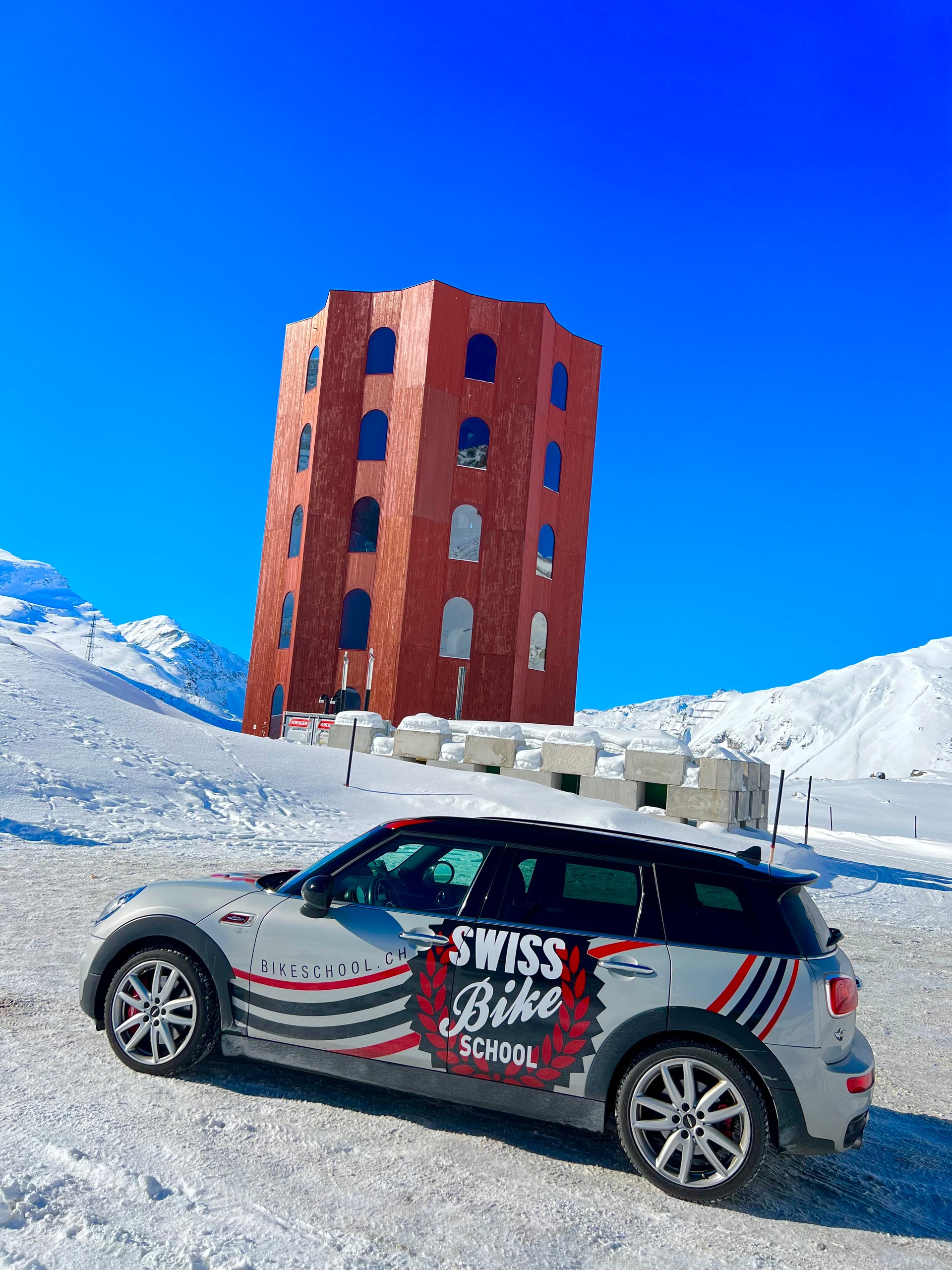 MINI 2.0i John Cooper Works SAG ALL4-image-1