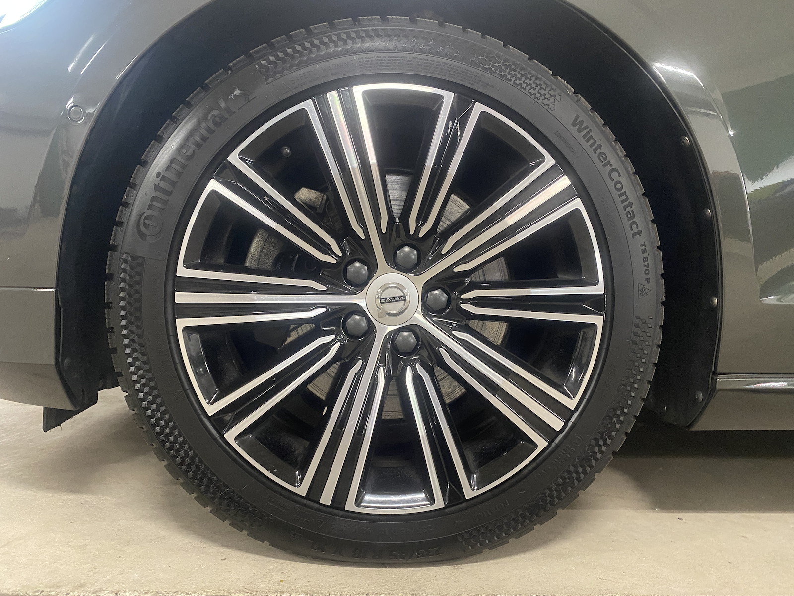 VOLVO V60 2.0 B4 Inscription-image-15