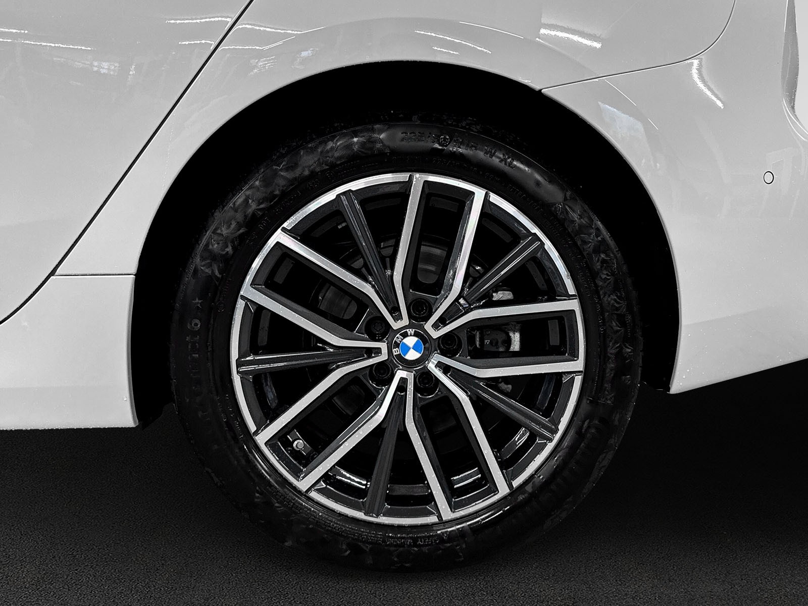 BMW 223i Active Tourer xDrive M Sport DKG-image-8