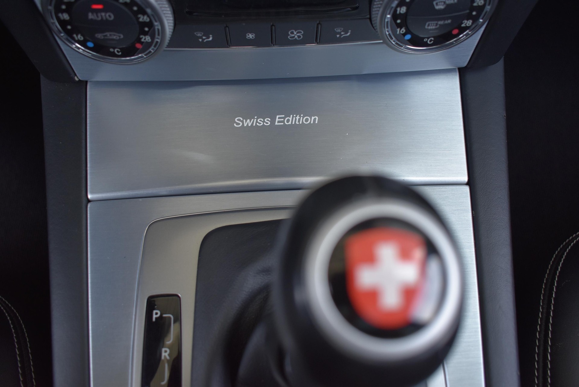 MERCEDES-BENZ C 63 V8 AMG Kombi-image-14