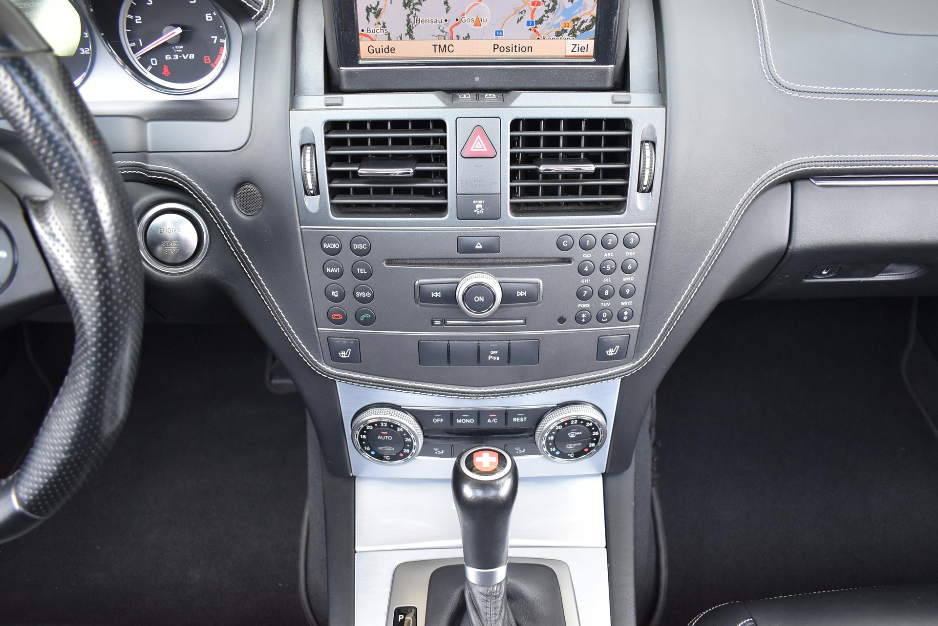 MERCEDES-BENZ C 63 V8 AMG Kombi-image-9