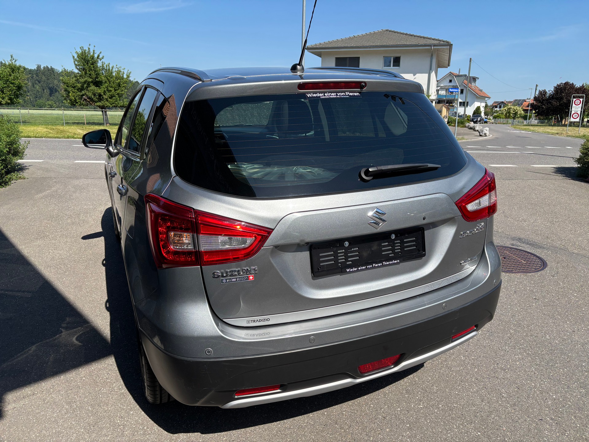 SUZUKI SX4 S-Cross 1.4 Tradizio Top 4WD-image-2