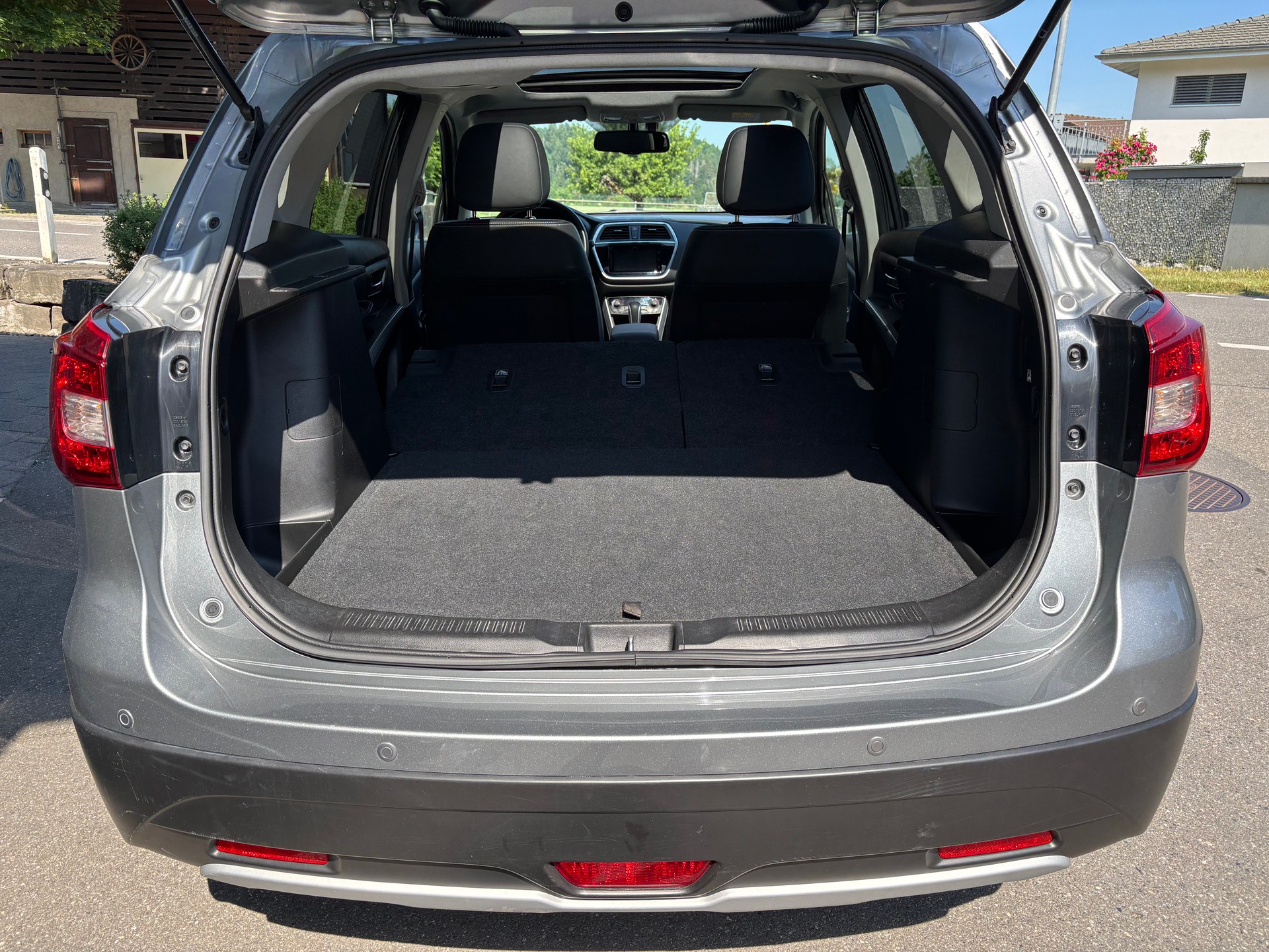 SUZUKI SX4 S-Cross 1.4 Tradizio Top 4WD-image-4