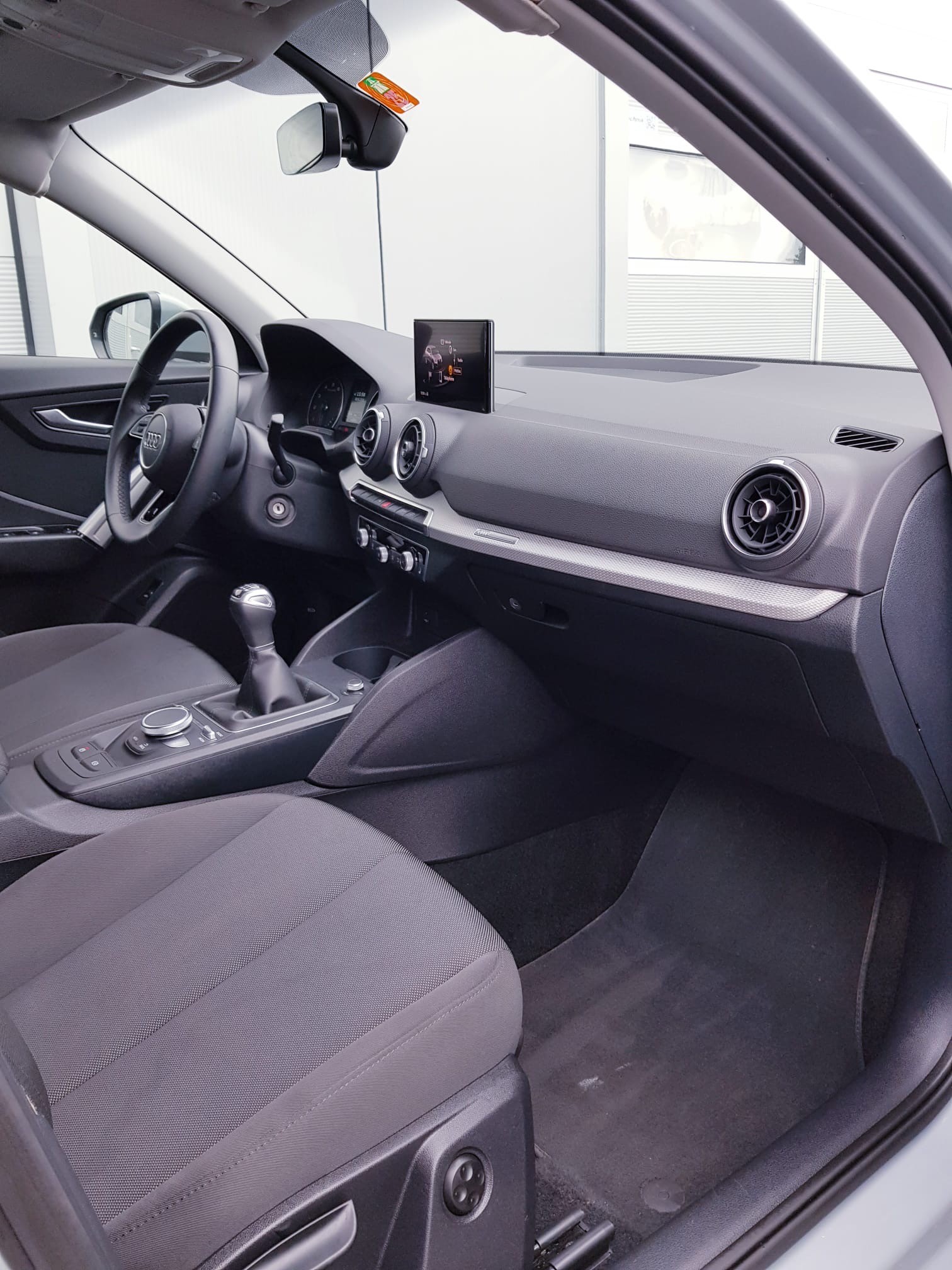 AUDI Q2 35 TFSI-image-11