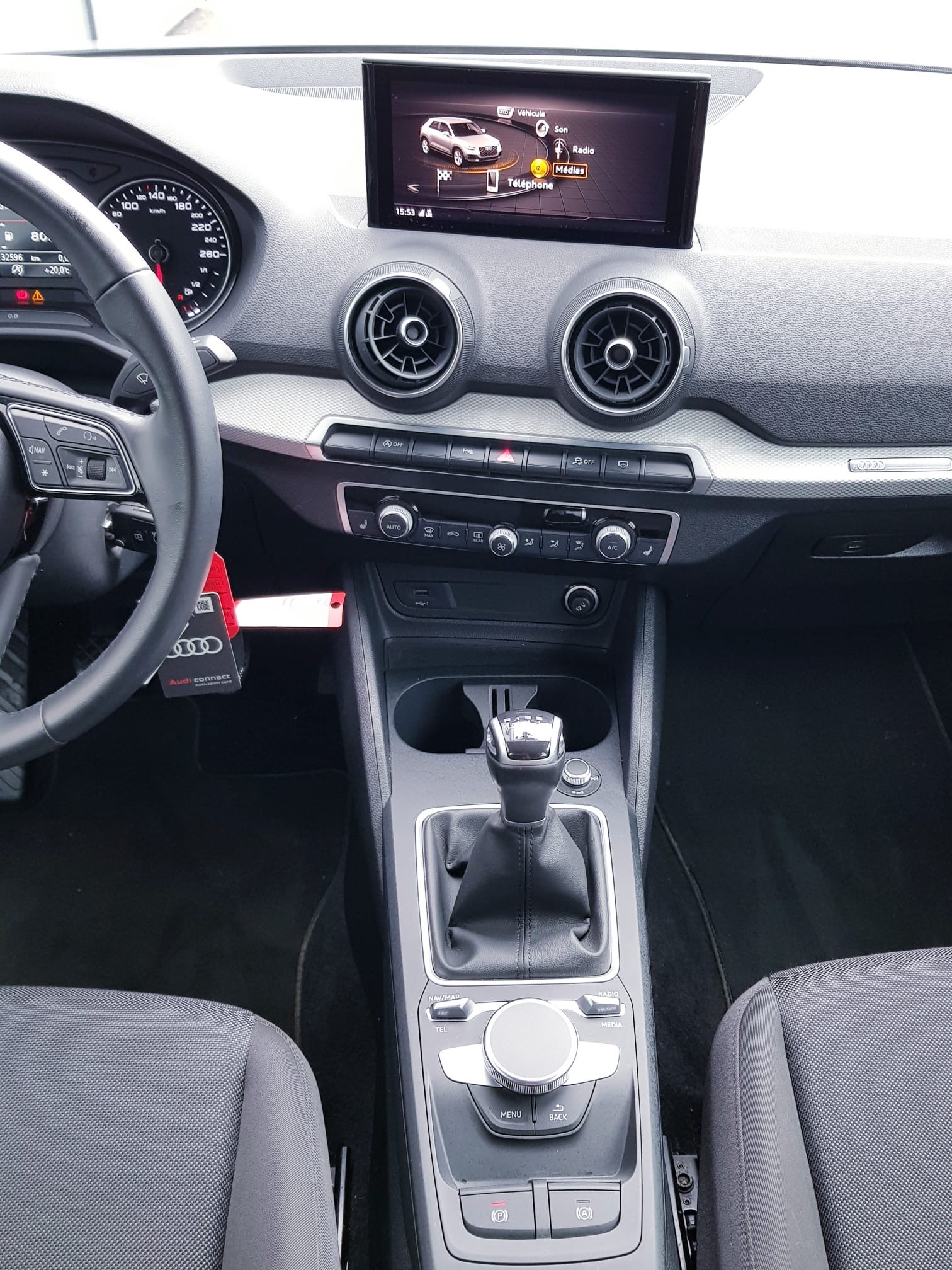 AUDI Q2 35 TFSI-image-10