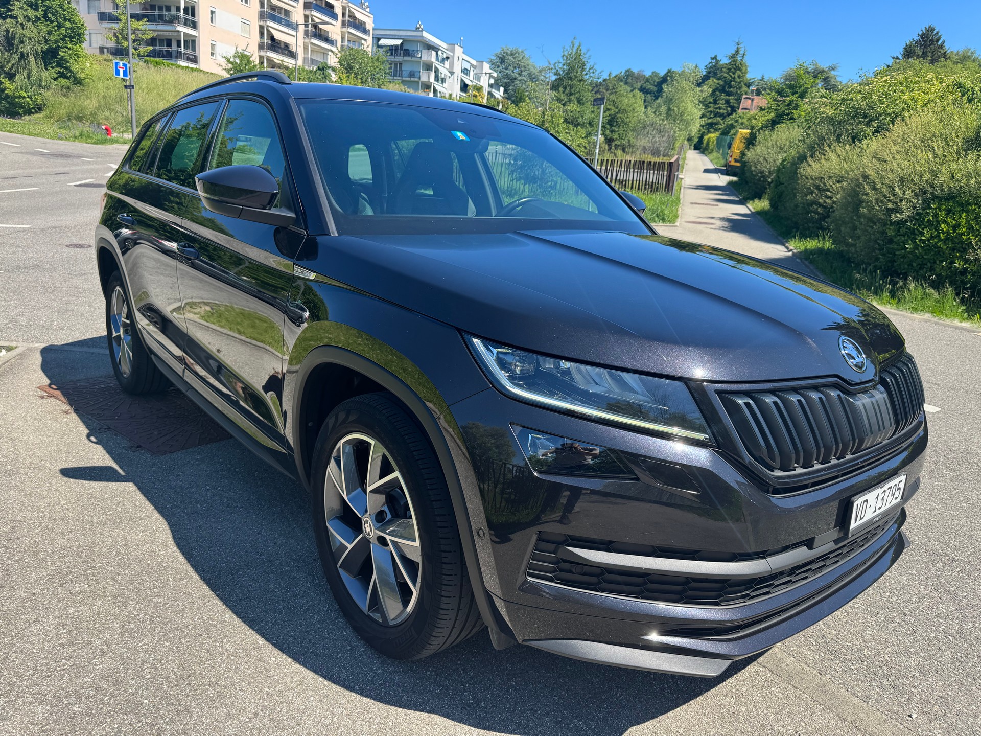 SKODA 2.0 TDI 200 Sportline DSG-image-1