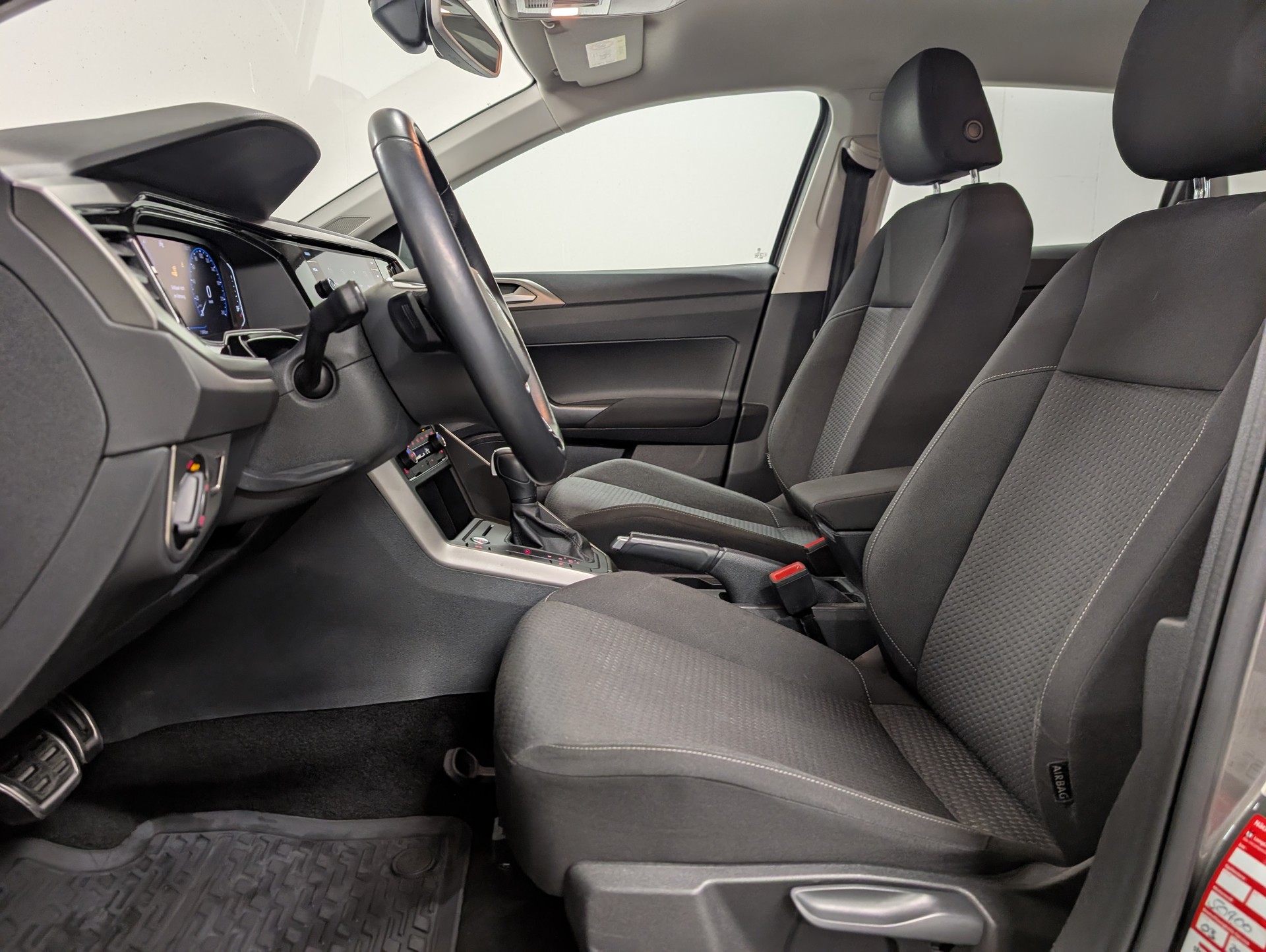 VW Polo 1.0 TSI BMT Highline DSG-image-7