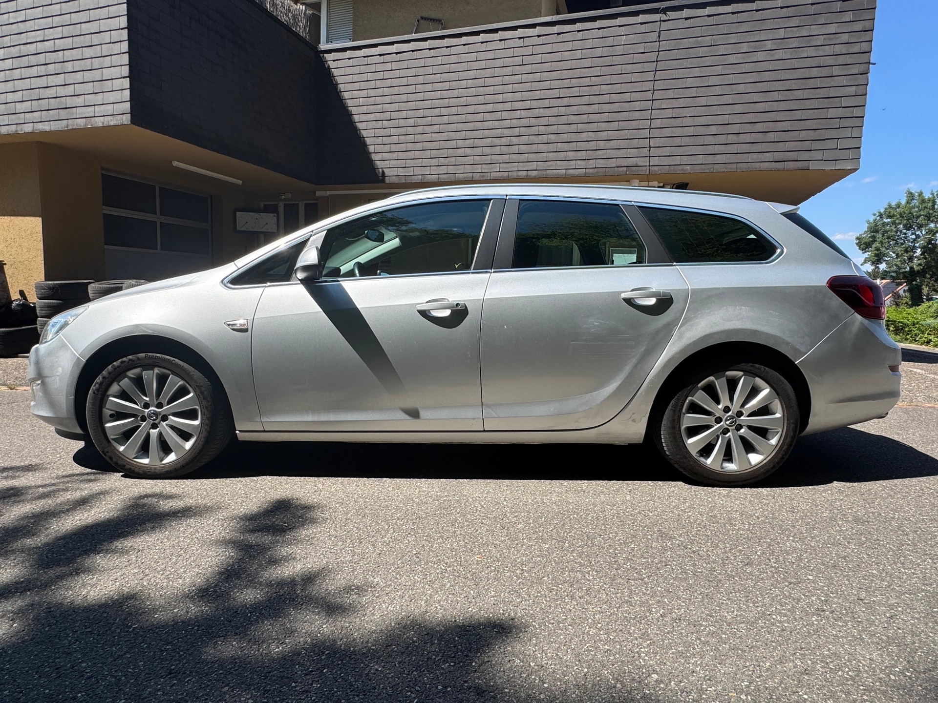OPEL Astra SportsTourer 1.4i 16V Turbo Automatic-image-7