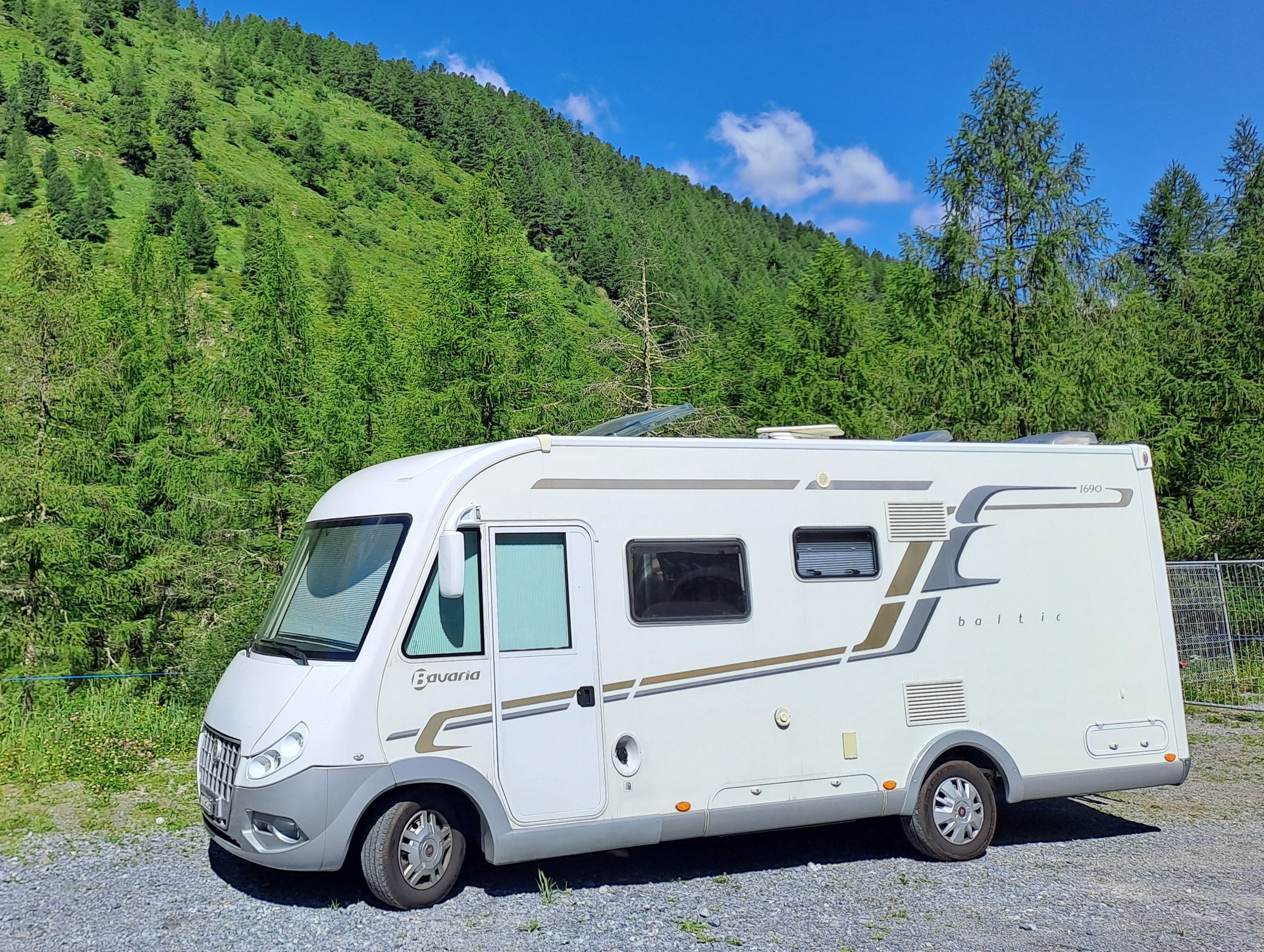 FIAT Bavaria Baltic I690 LC-image-0