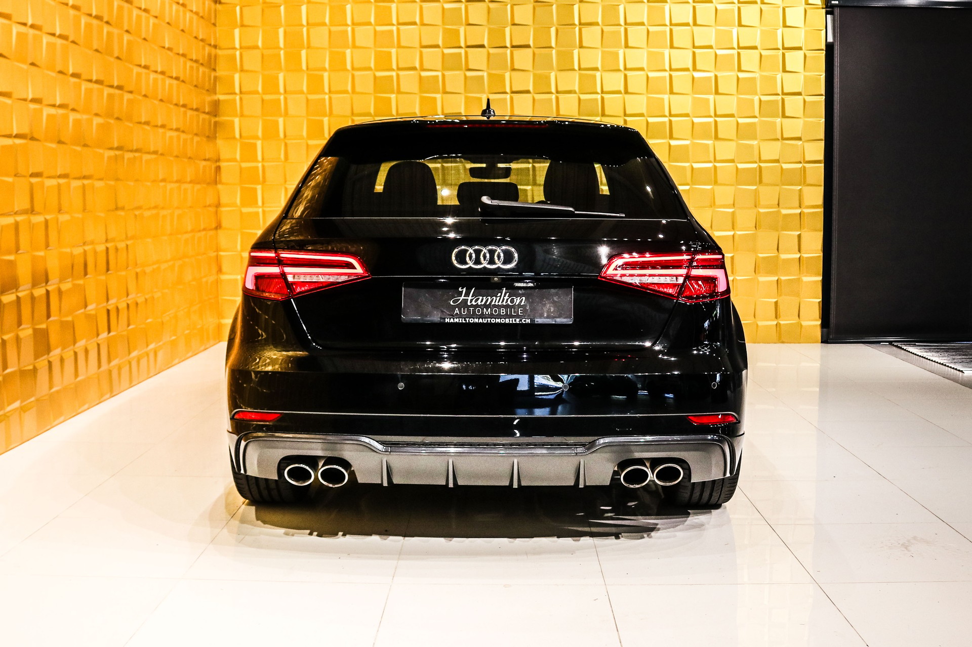 AUDI S3 Sportback 2.0 TFSI quattro S-tronic-image-6