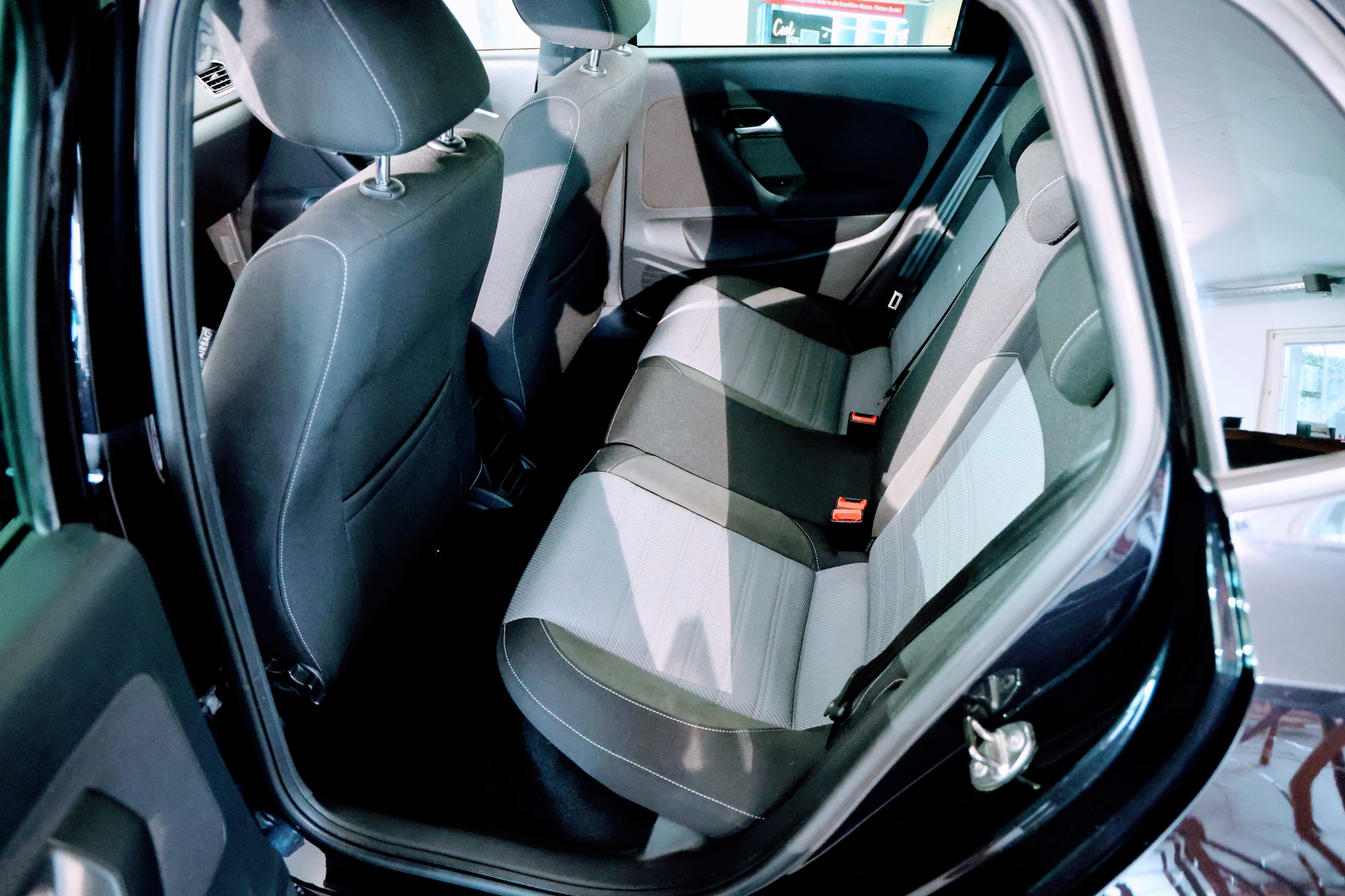 VW Polo 1.0 TSI BMT Allstar R-Line DSG-image-4