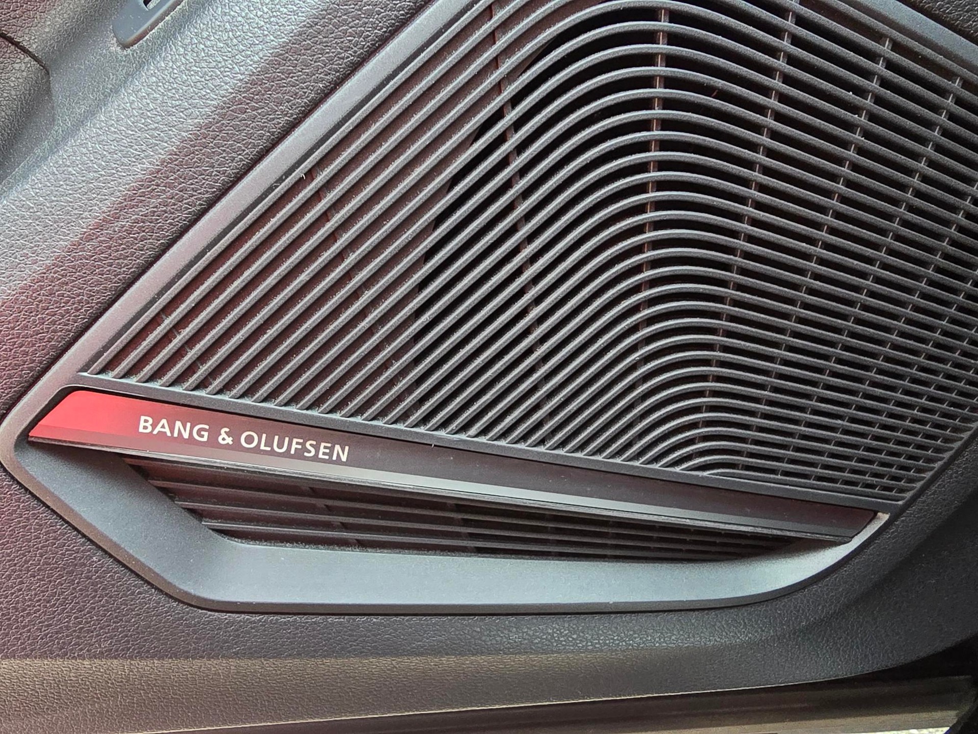 AUDI SQ2 TFSI quattro S-tronic-image-14