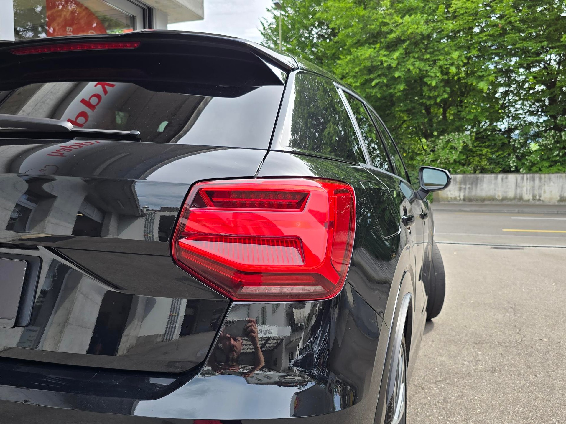 AUDI SQ2 TFSI quattro S-tronic-image-17