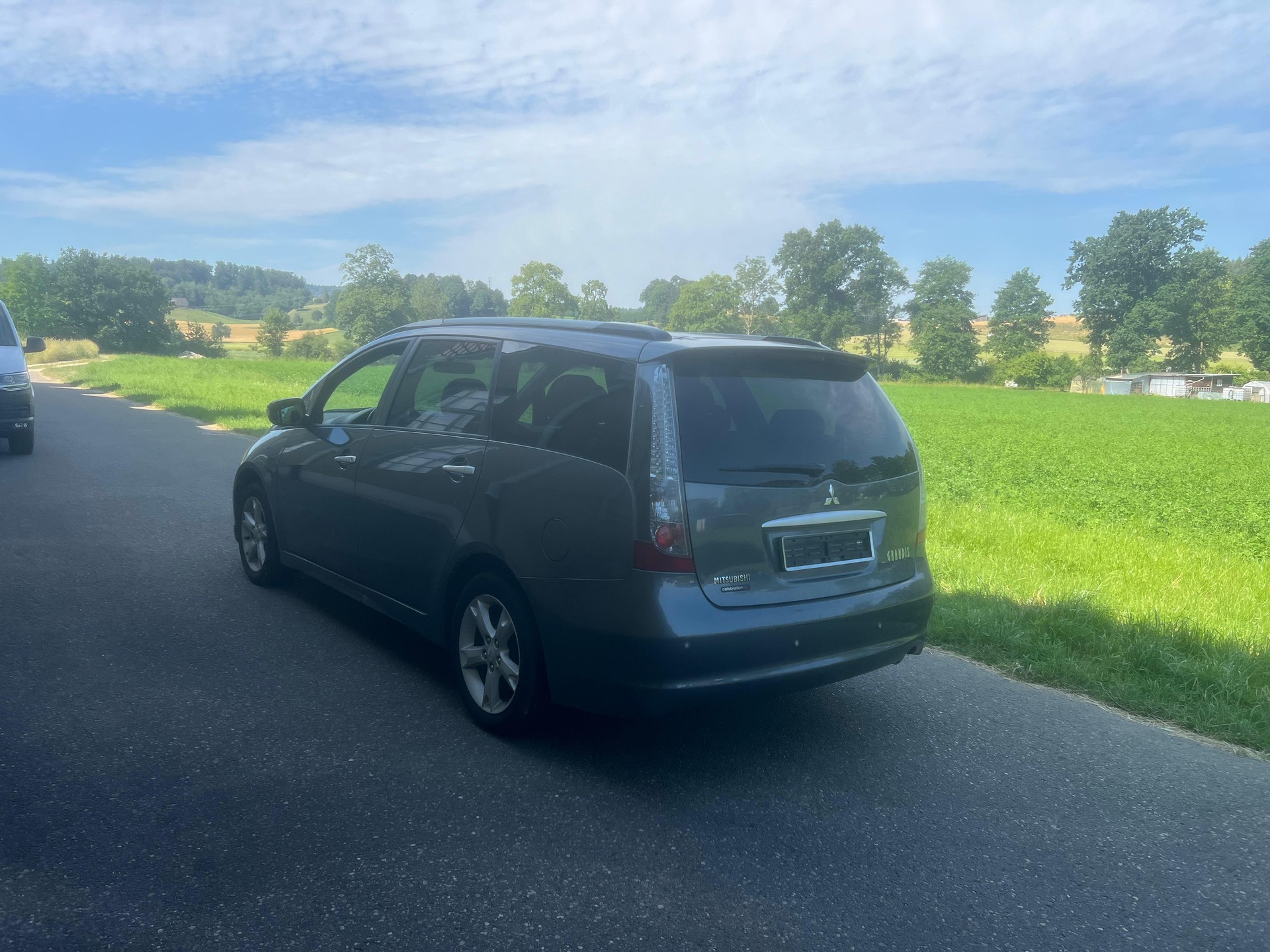 MITSUBISHI Grandis 2.0 16V DID Invite-image-8