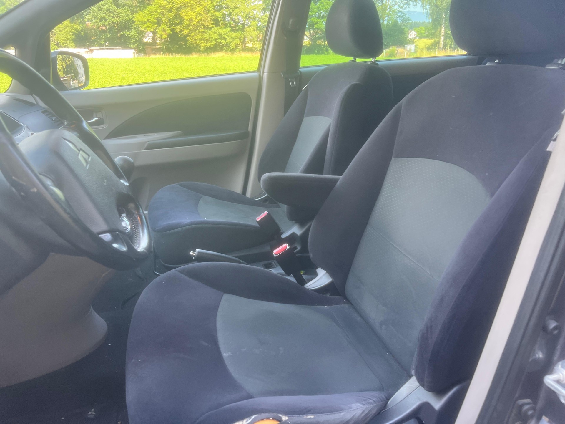 MITSUBISHI Grandis 2.0 16V DID Invite-image-13