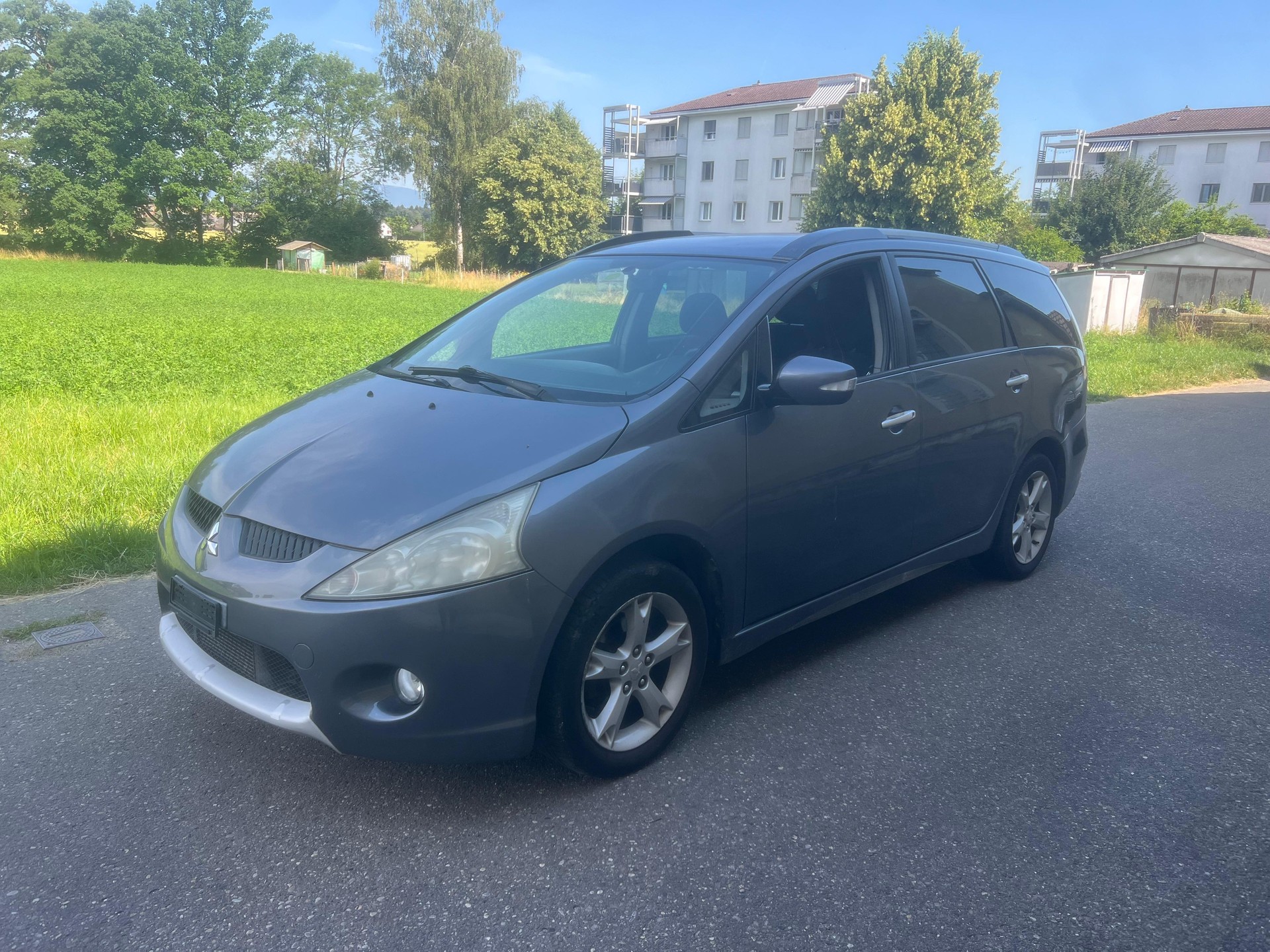 MITSUBISHI Grandis 2.0 16V DID Invite-image-3