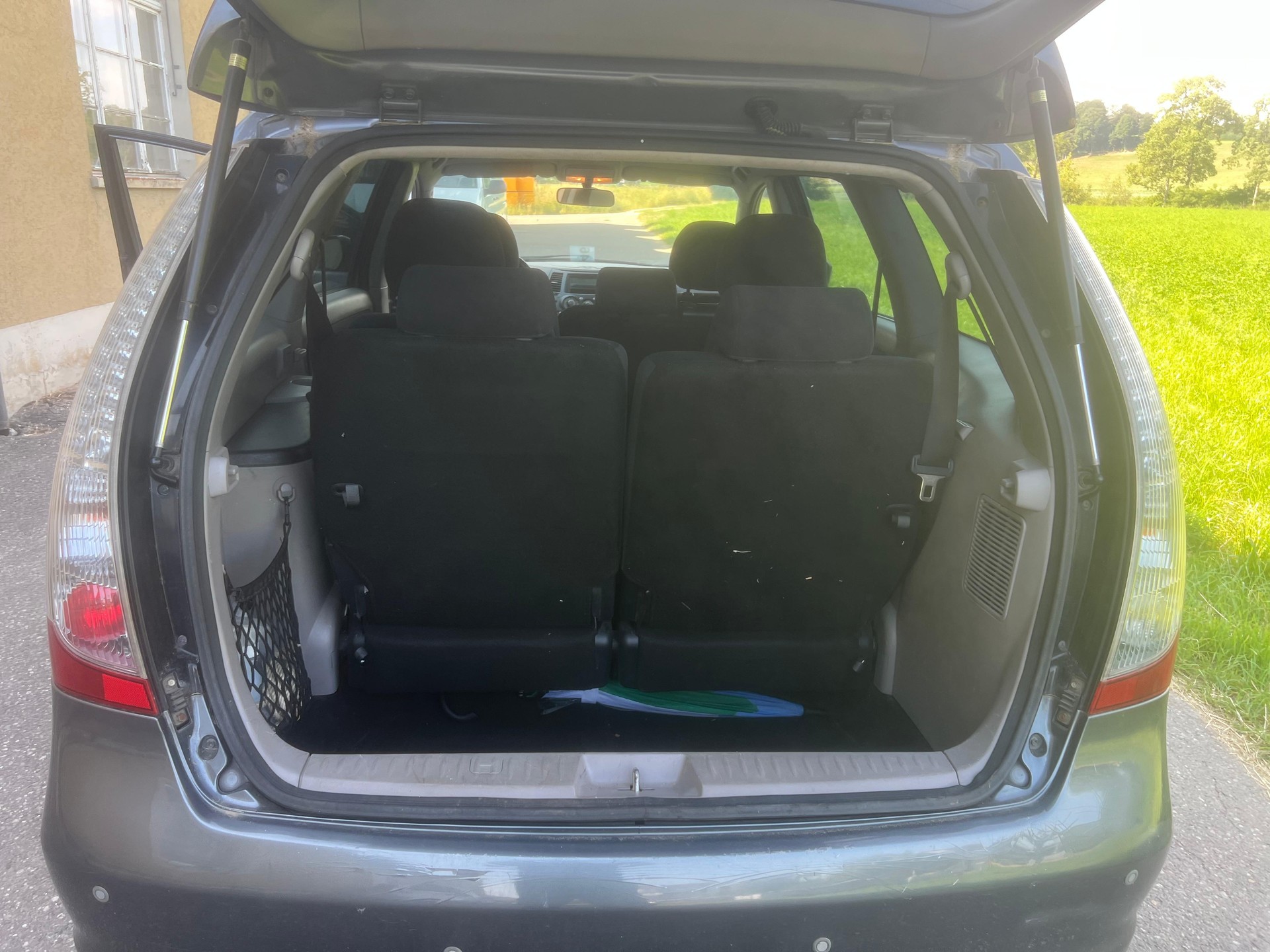 MITSUBISHI Grandis 2.0 16V DID Invite-image-10