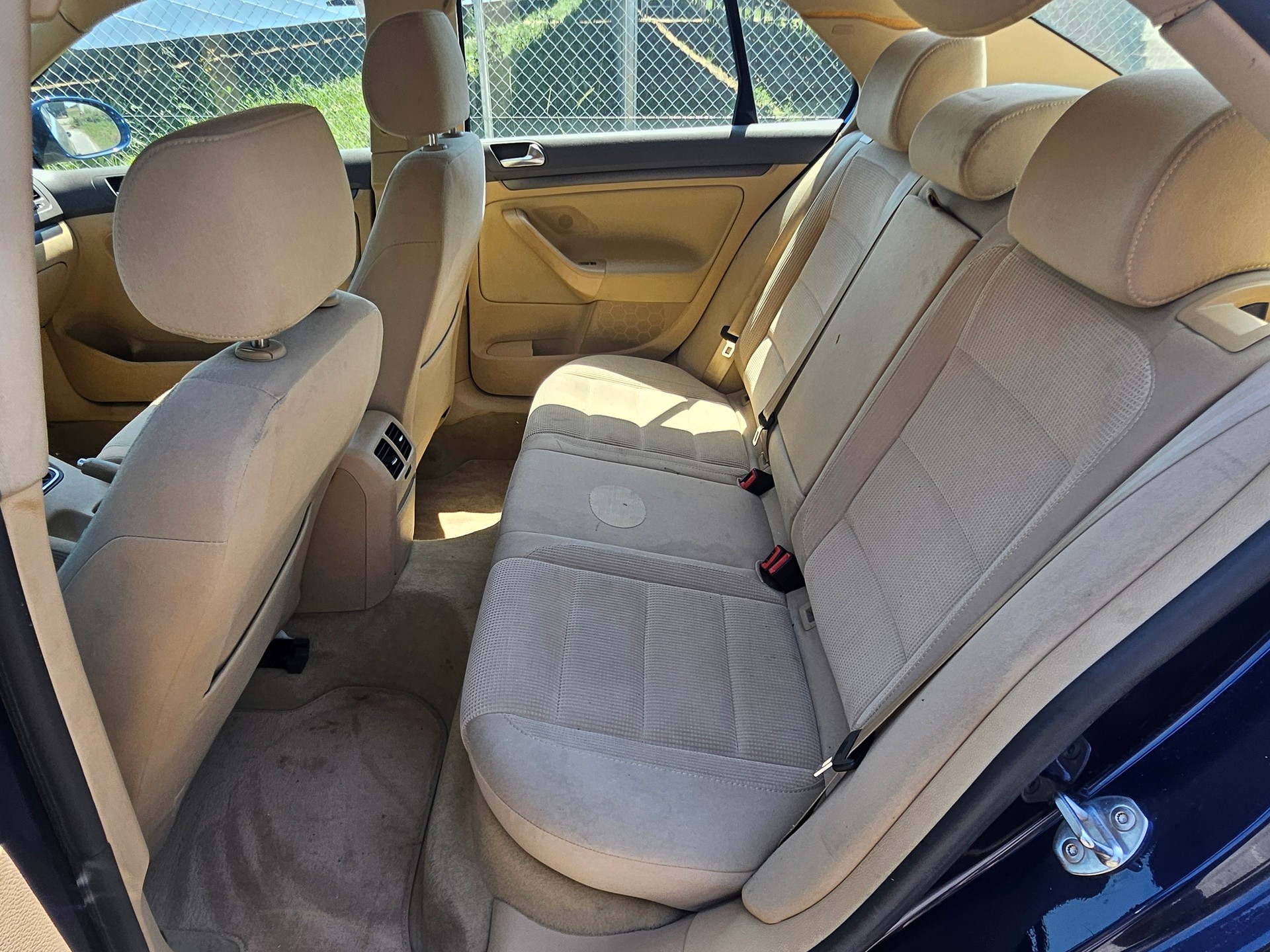 VW Jetta 2.0 FSI Sportline-image-8