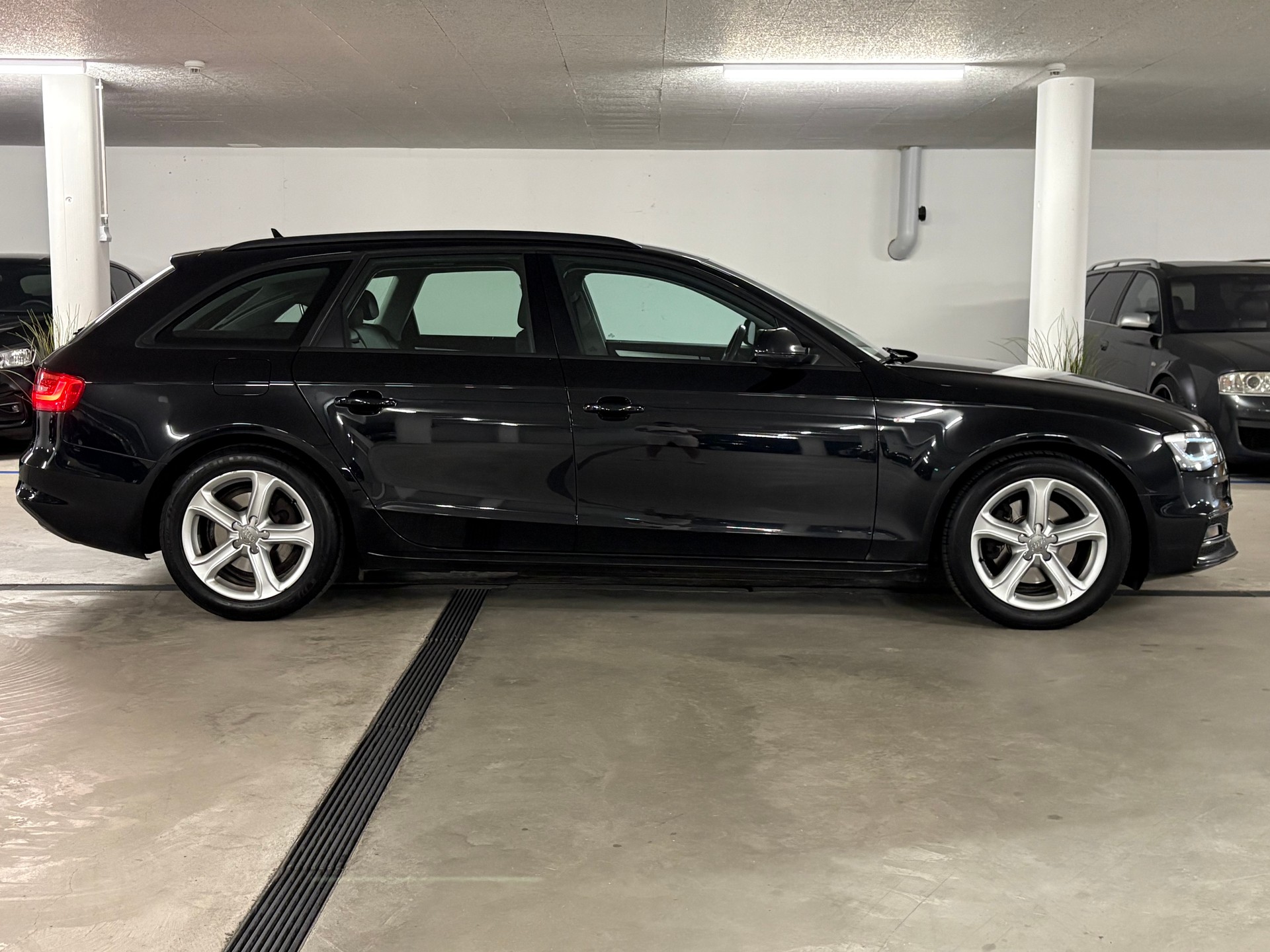 AUDI A4 Avant 2.0 TDI multitronic Frisch ab MFK erst 78000km aus 1.Hand-image-8