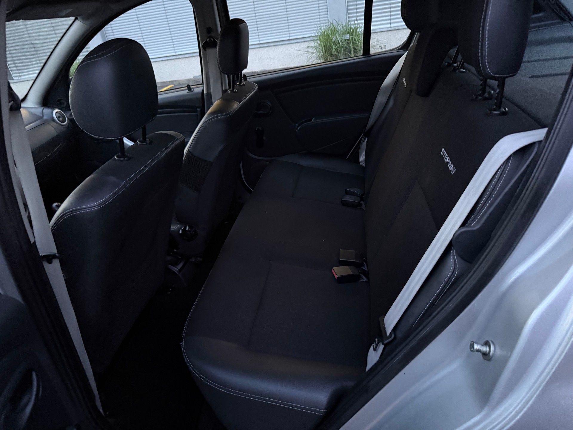DACIA Sandero 1.6 Stepway-image-8