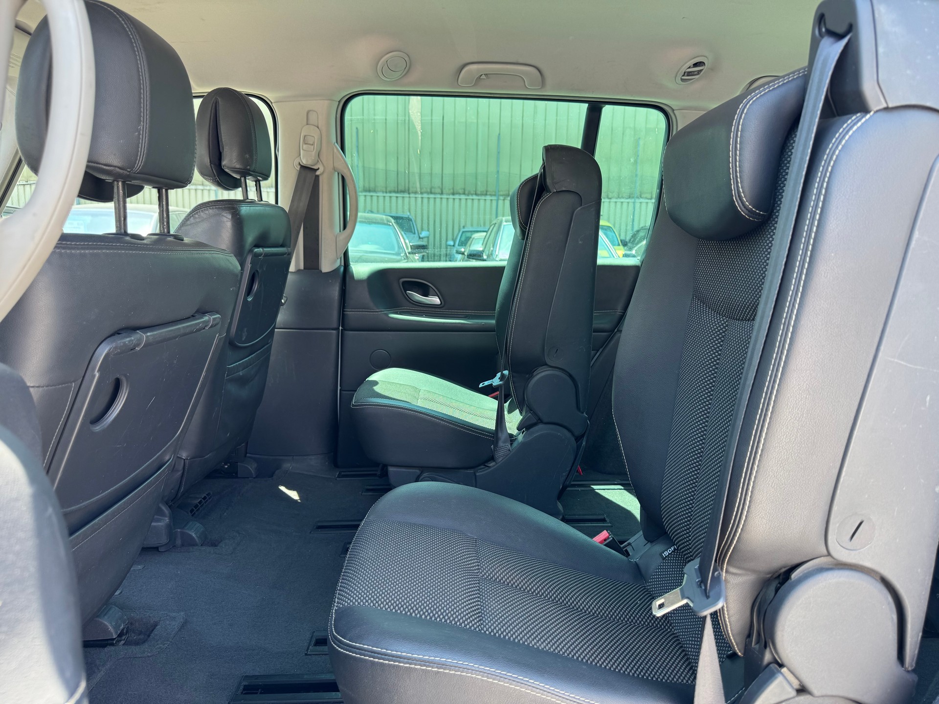 RENAULT Grand Espace 2.0 dCi Dynamique-image-11