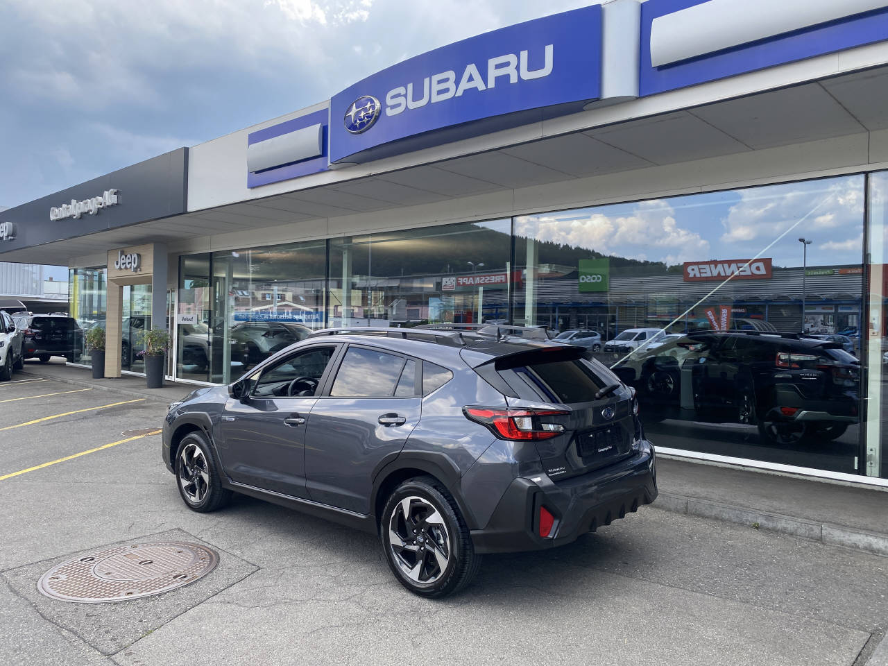SUBARU Crosstrek 2.0i e-Boxer Swiss Plus-image-0