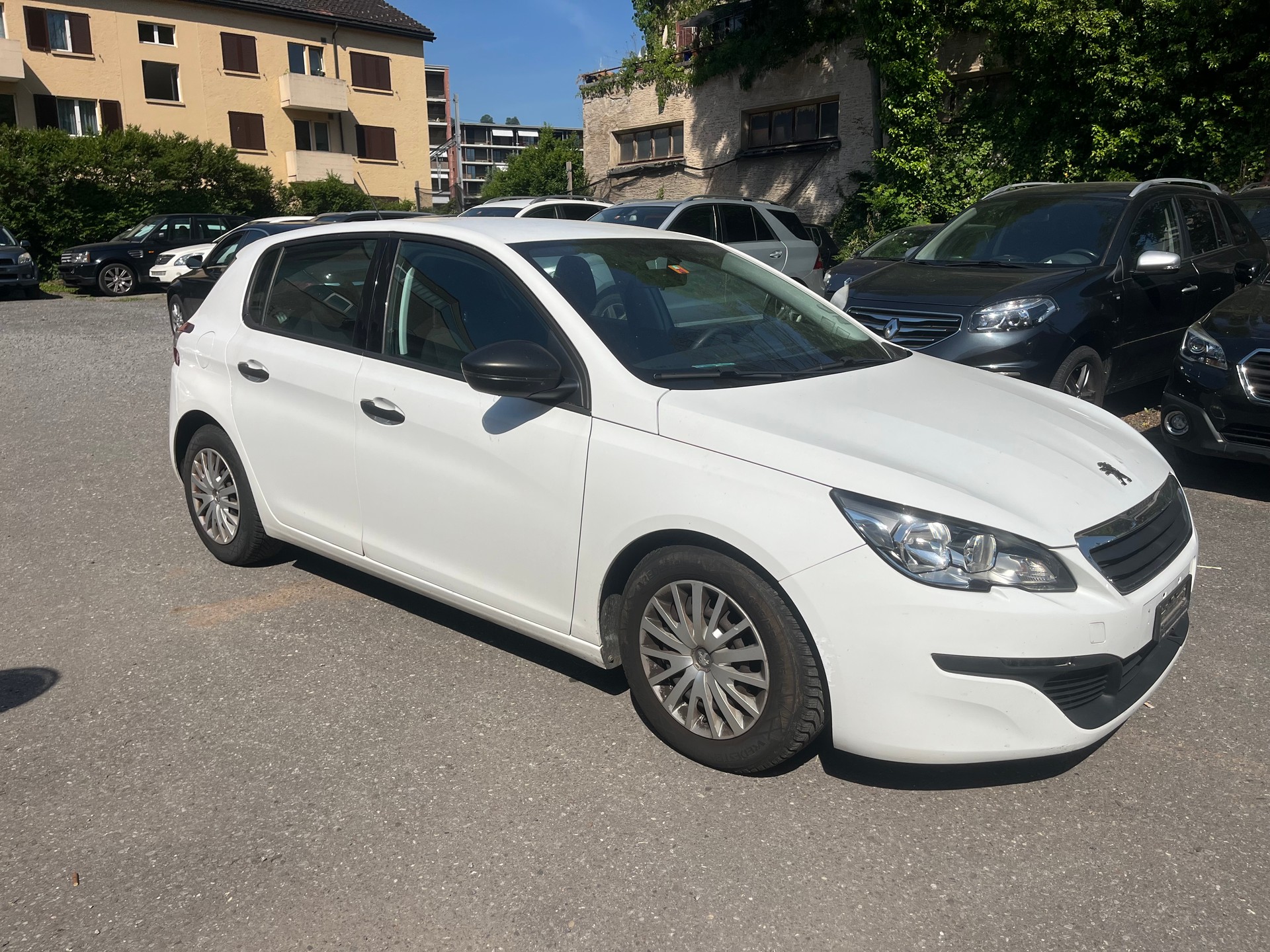 PEUGEOT 308 1.2 THP Style-image-5