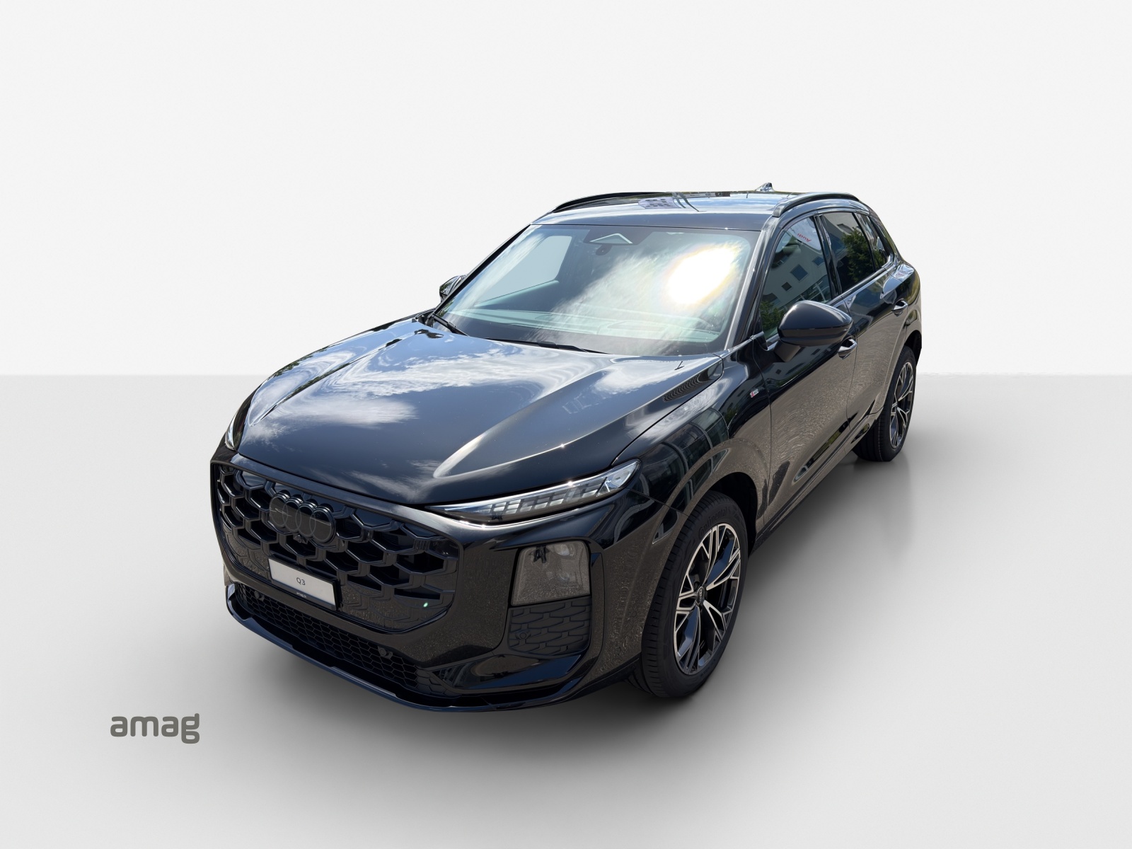 AUDI Q3 SUV TFSI quattro 195 kW S tronic-image-15