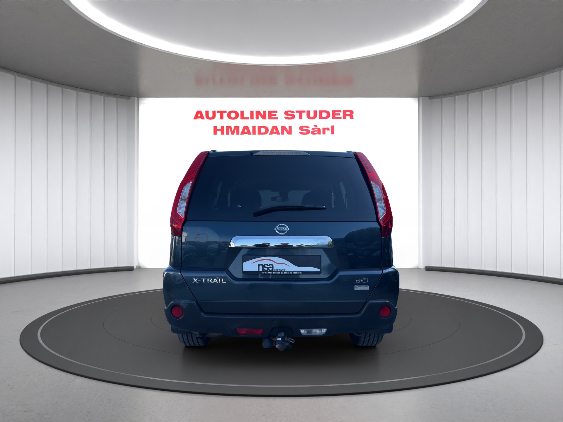 NISSAN X-Trail 2.0 dCi 16V LE Automatic-image-5