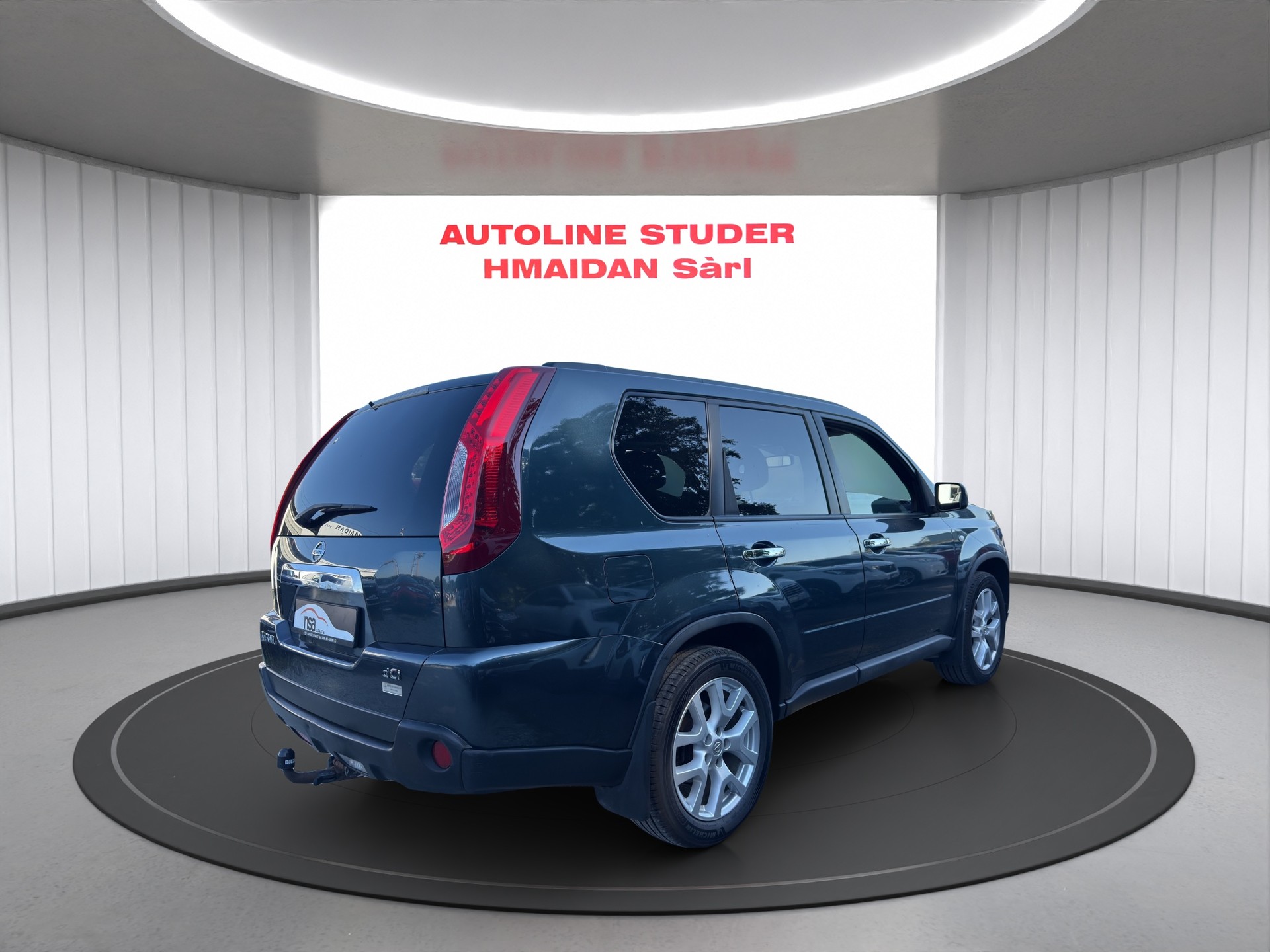 NISSAN X-Trail 2.0 dCi 16V LE Automatic-image-3
