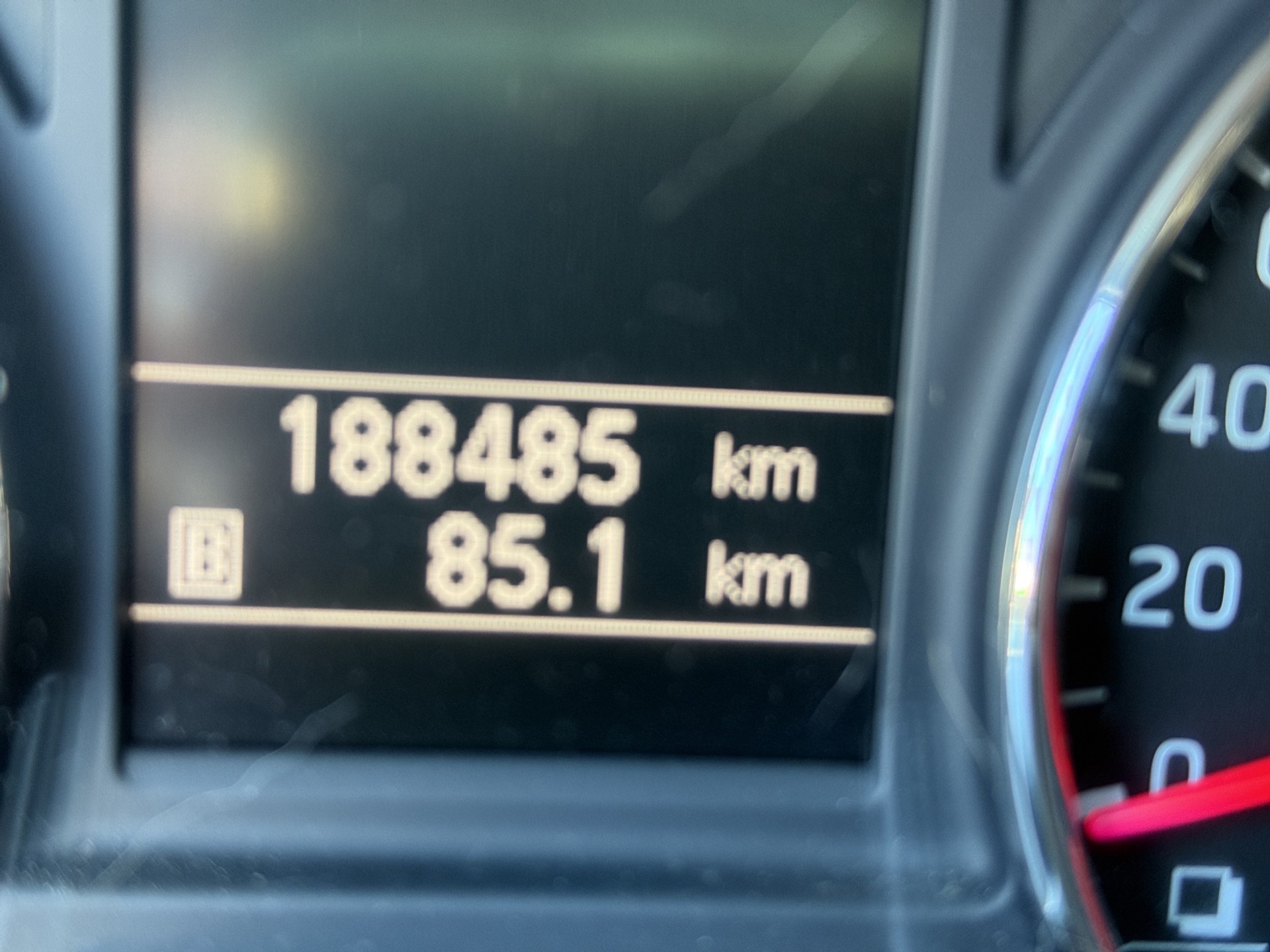 NISSAN X-Trail 2.0 dCi 16V LE Automatic-image-8