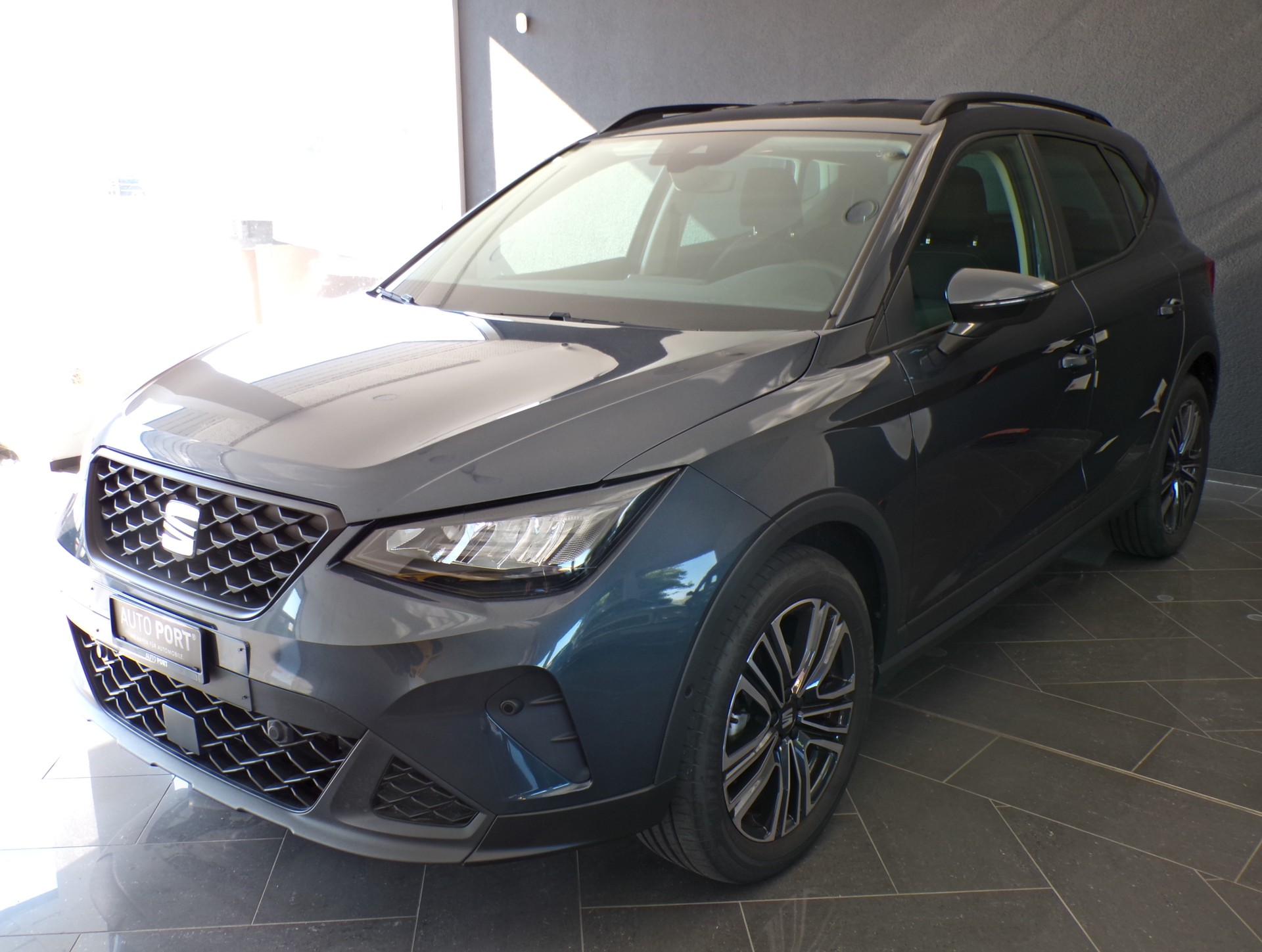 SEAT Arona 1.0 TSI Eco Style-image-2